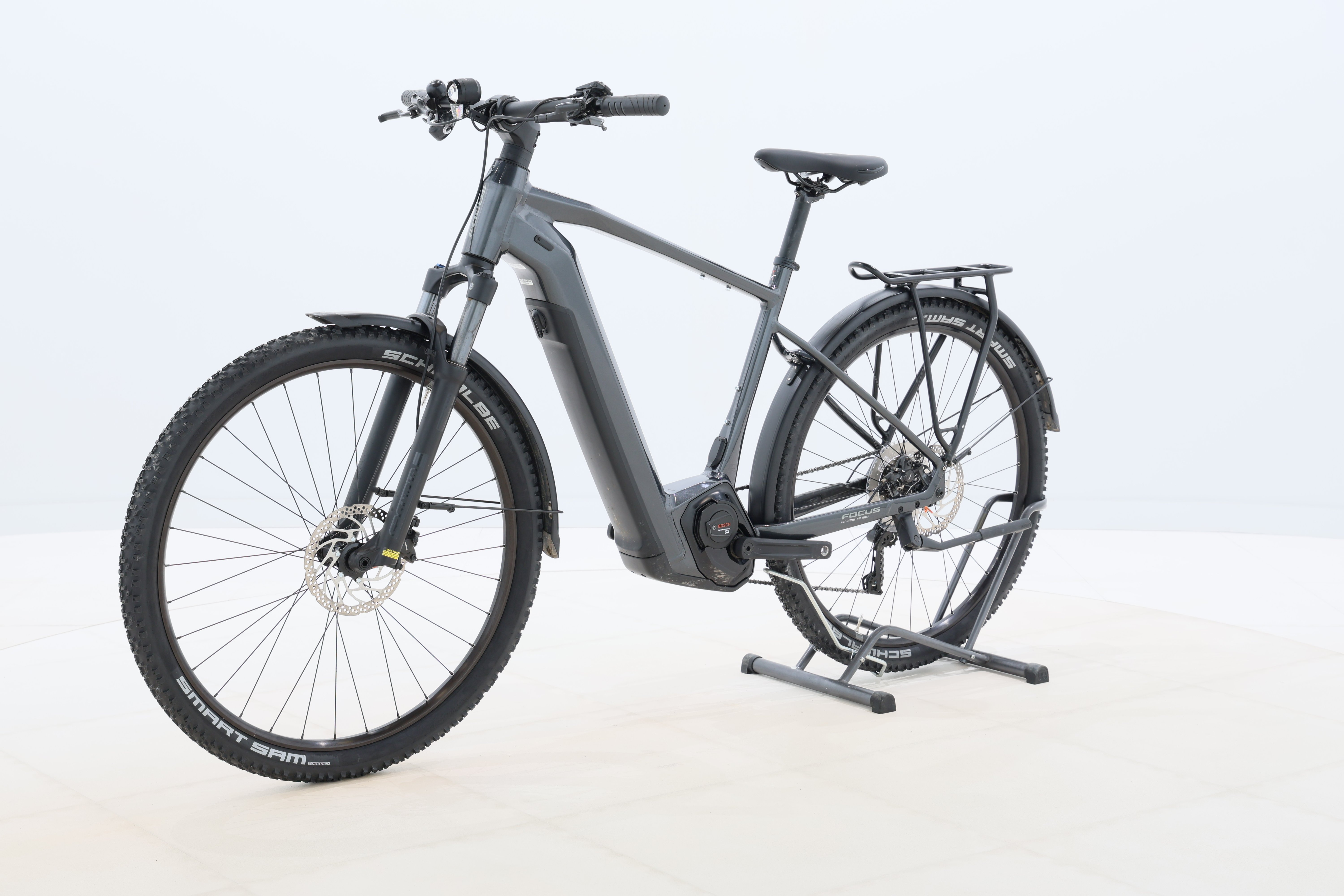 21c083b8-81cb-41bc-adad-7504934cd179