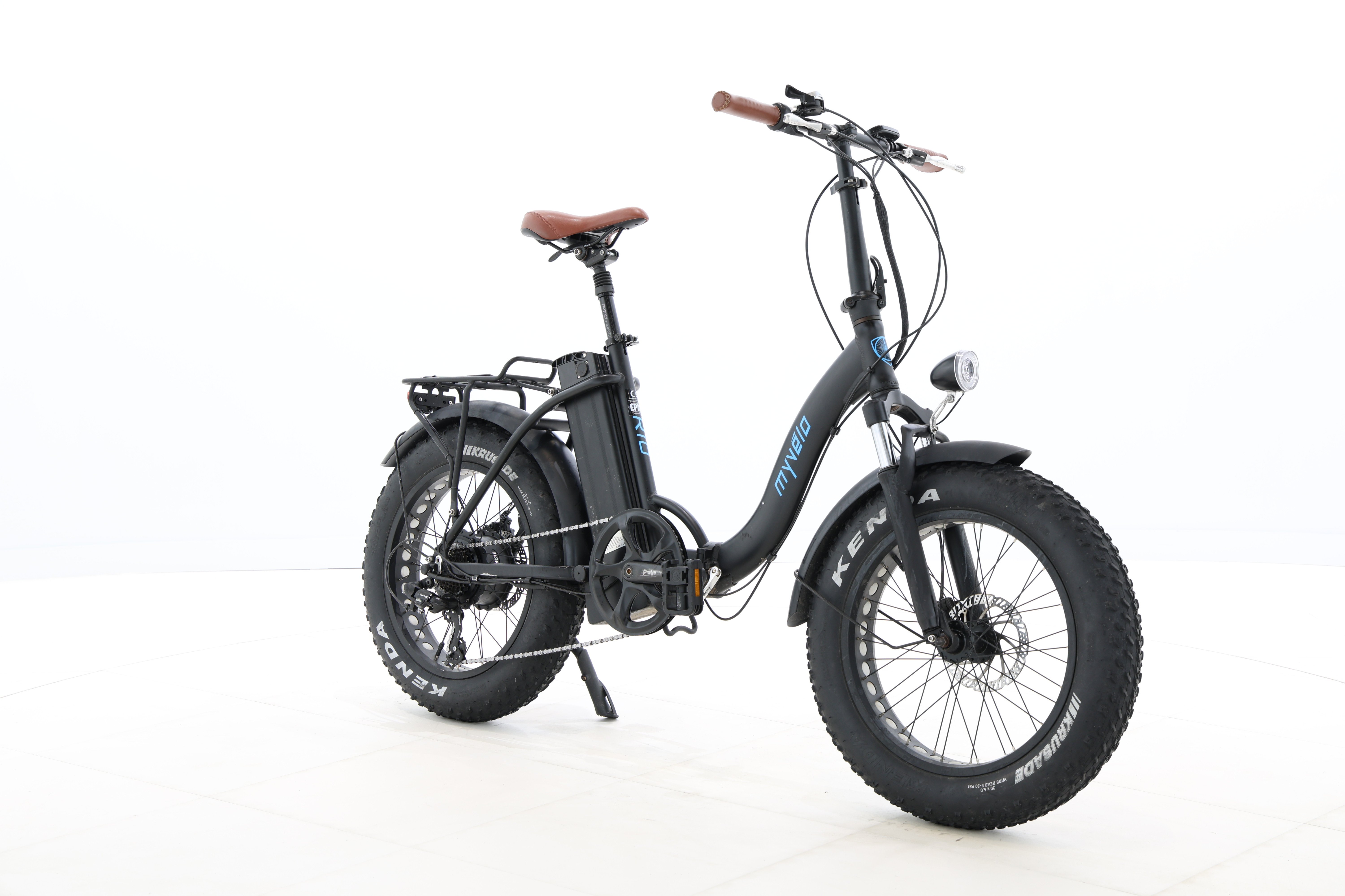 3a475e06-a067-4562-8d26-e90b152d1790