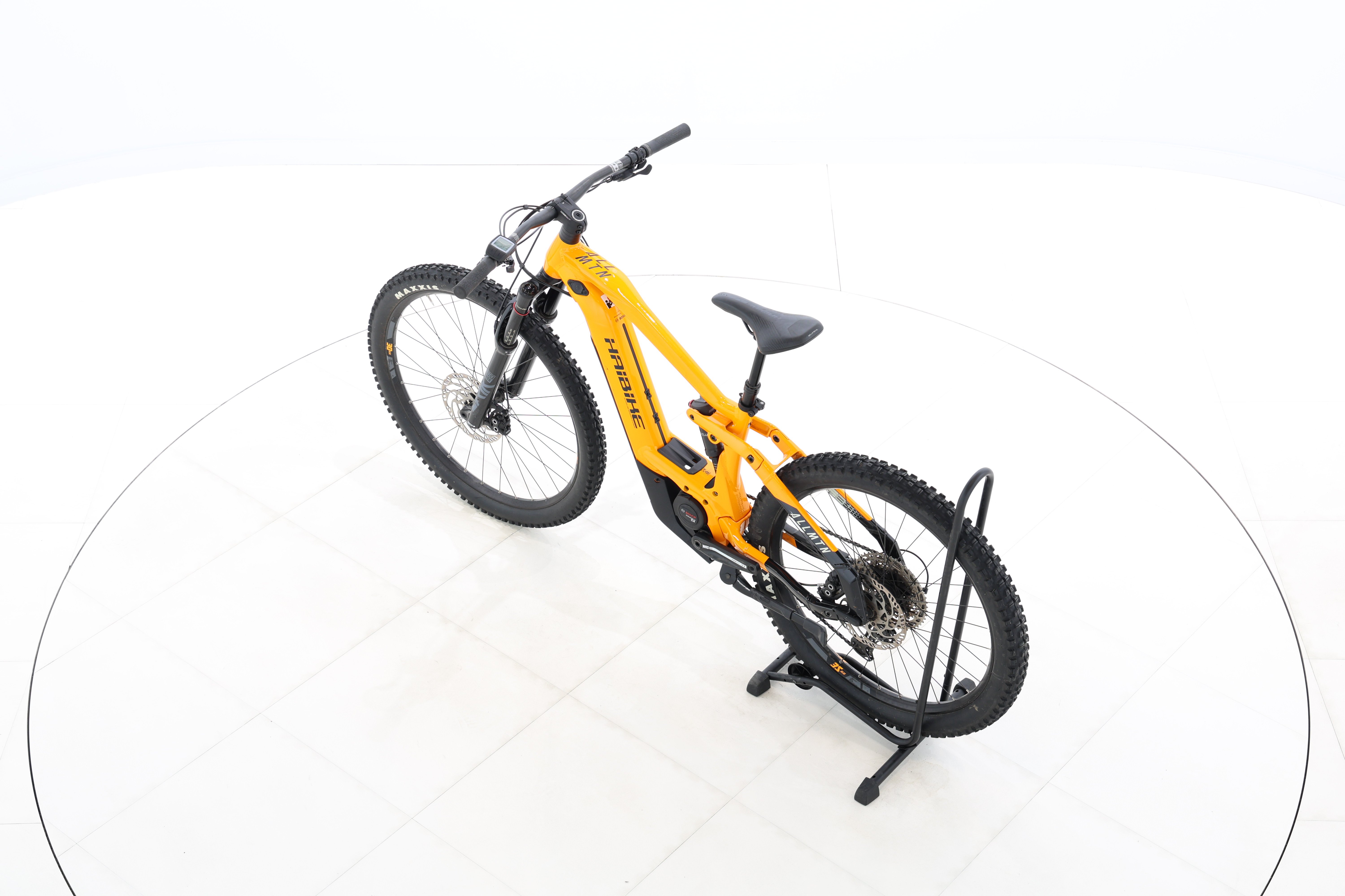 0a3ccd0e-98e6-46e7-8ebd-5b88ab323acb