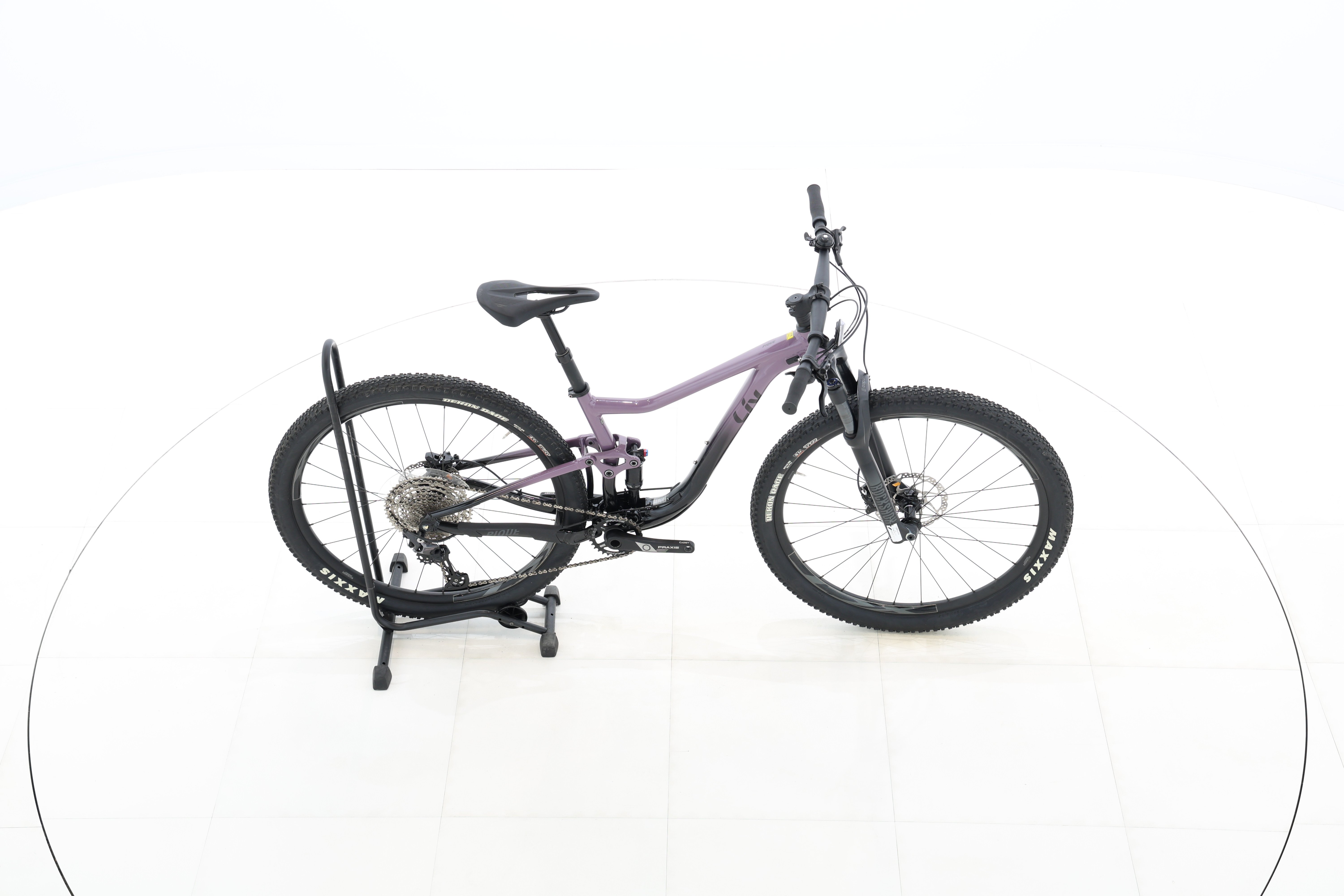 e4c5f48a-1a42-4cd9-ac5c-230b5fd65b48