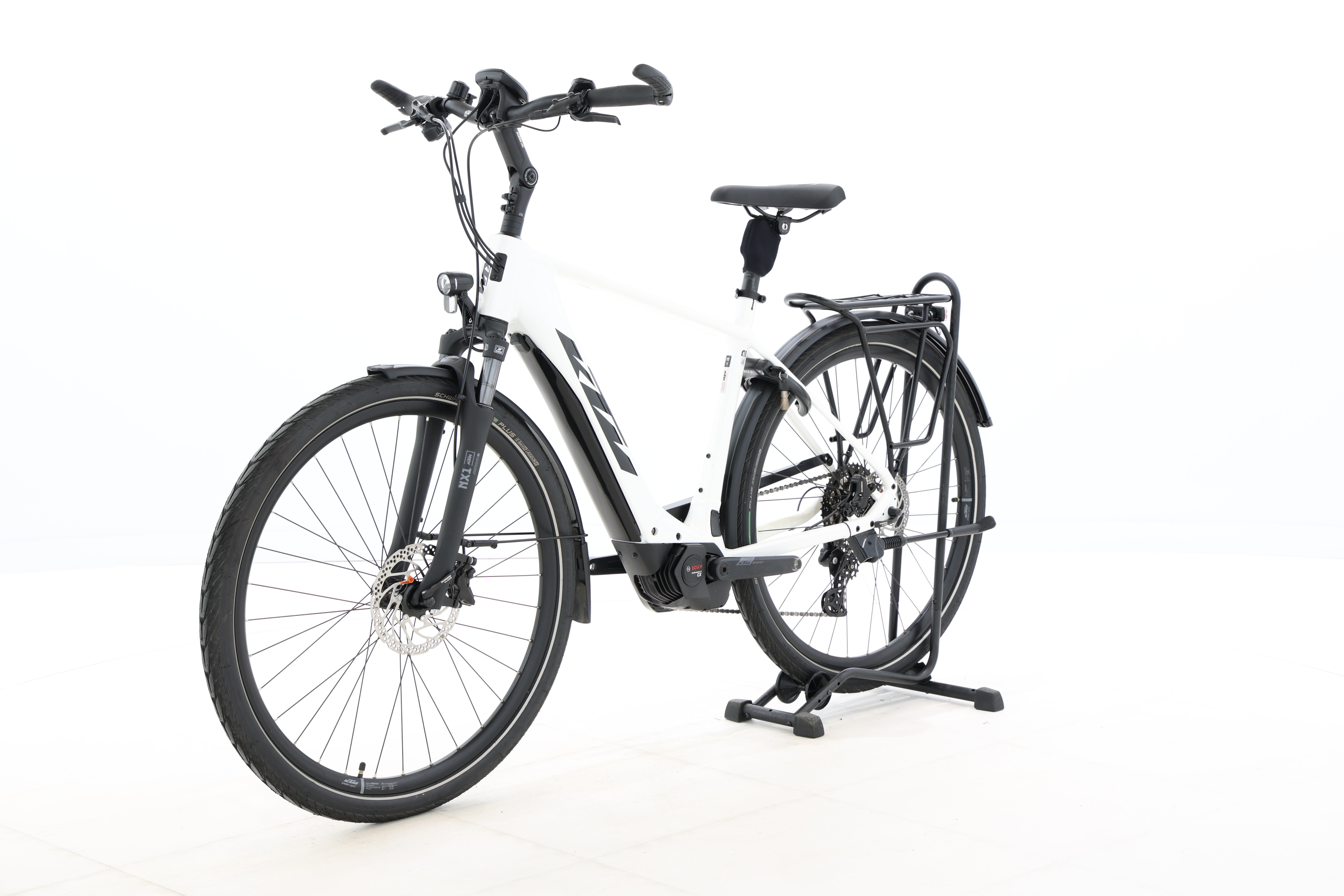 29ccc39a-872c-4bdc-8fea-e39e12e7a5db