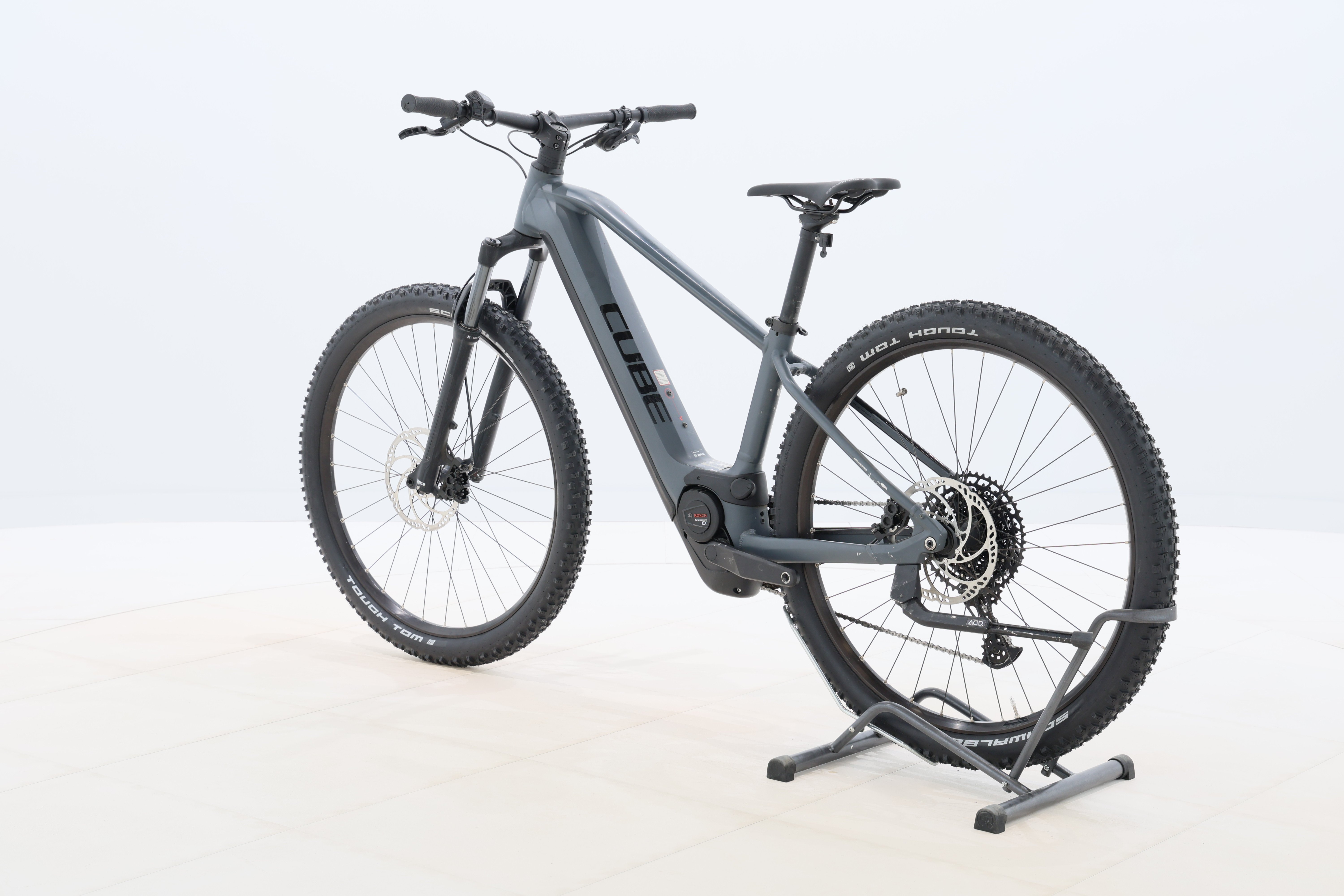 8fe2e62e-b5c2-4307-b1a0-cc4369aae25f