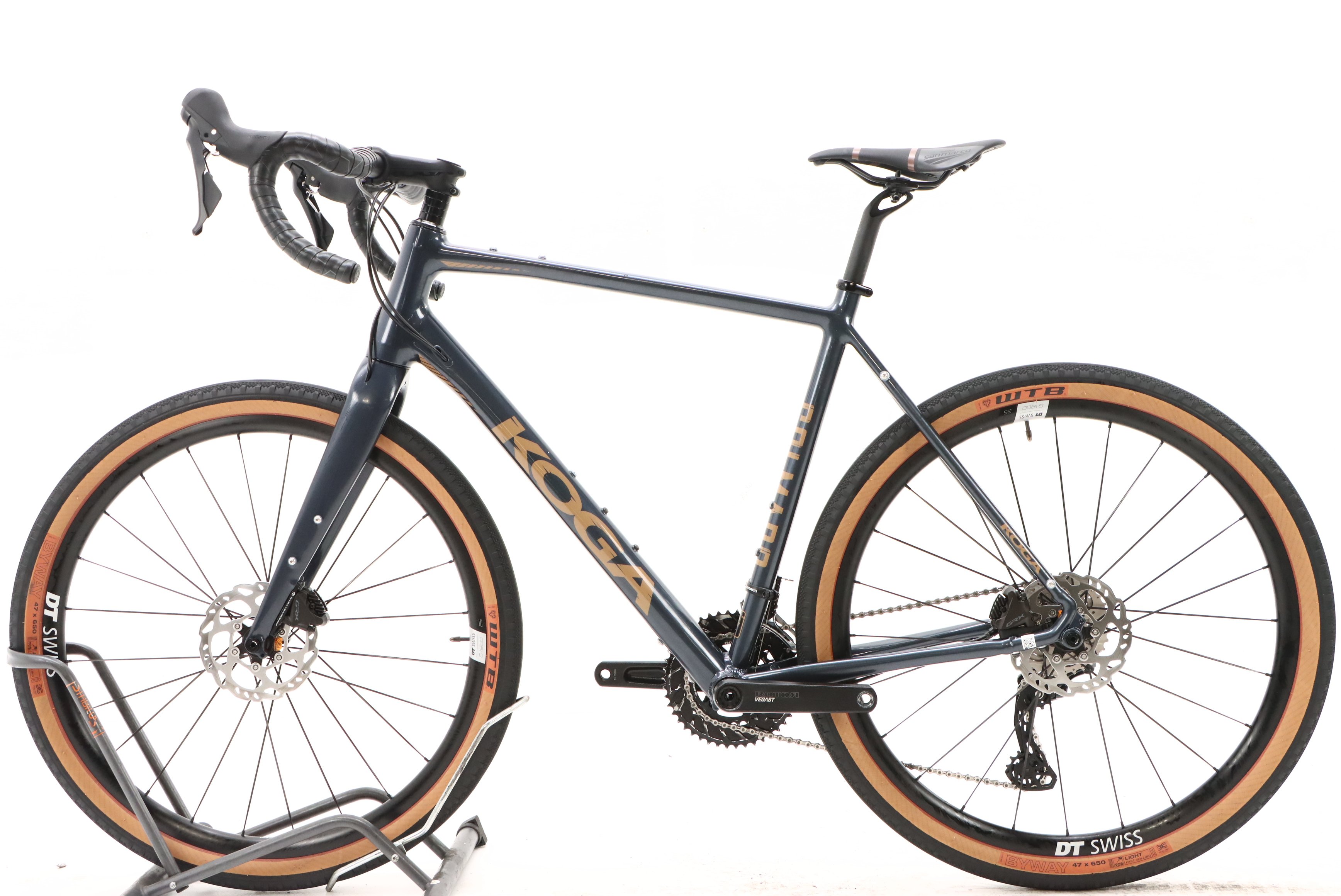 c2ea85ed-629e-4892-a55e-b8d0750644eb