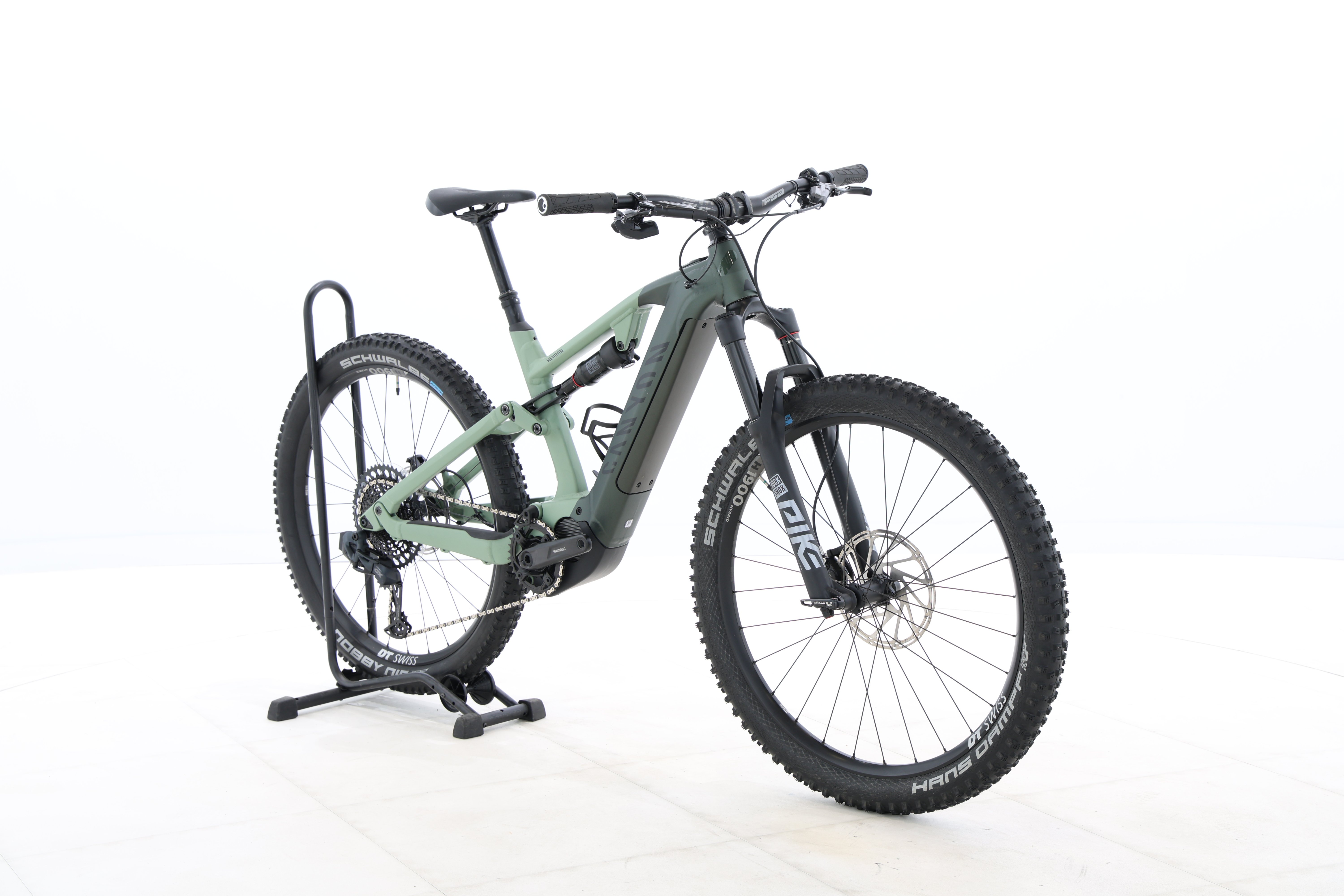 ce5e3e1a-0e97-4857-9d45-1ae1fcdf5e07