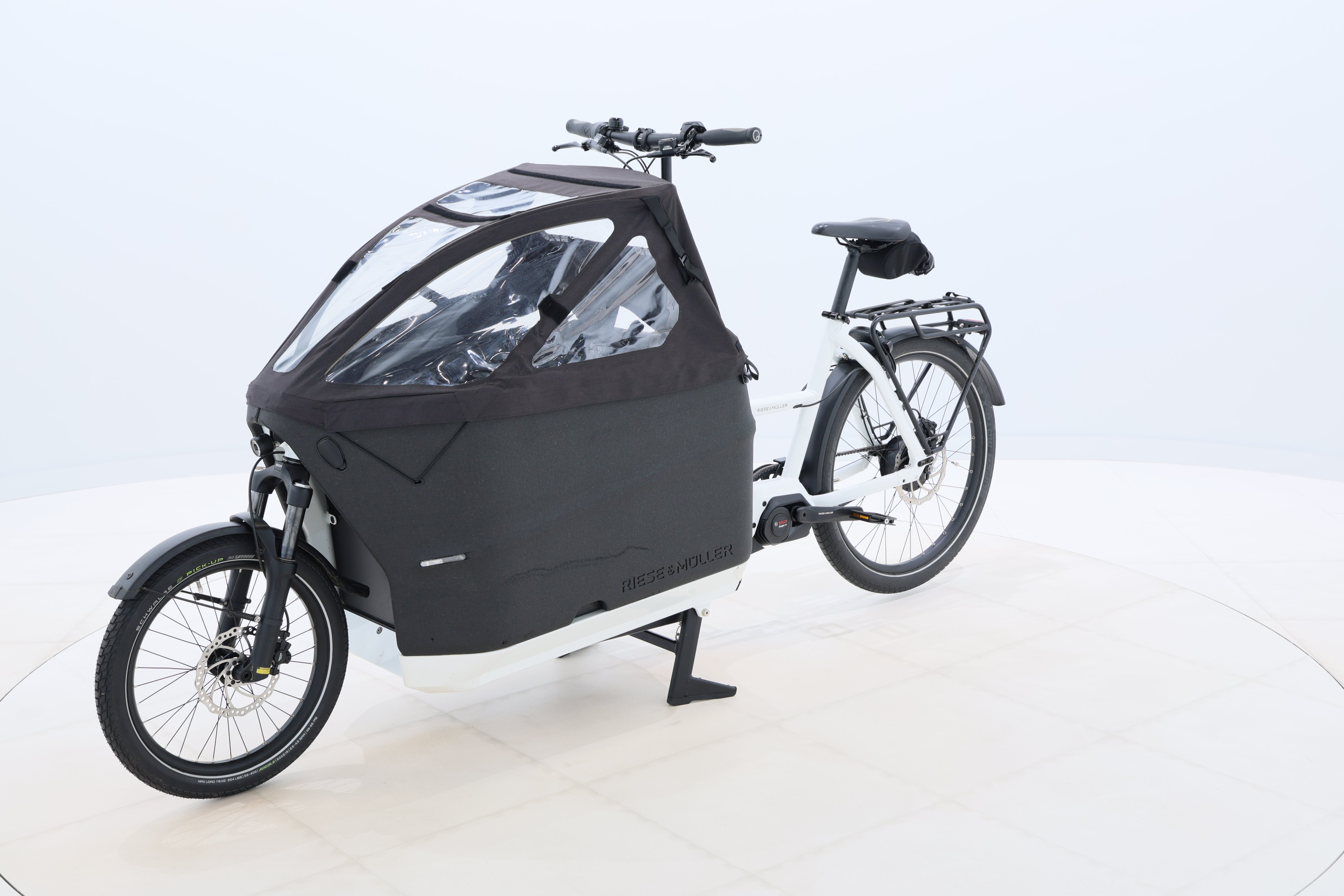 aa6b3eb7-946f-44c5-b27e-3eb8e64e014e