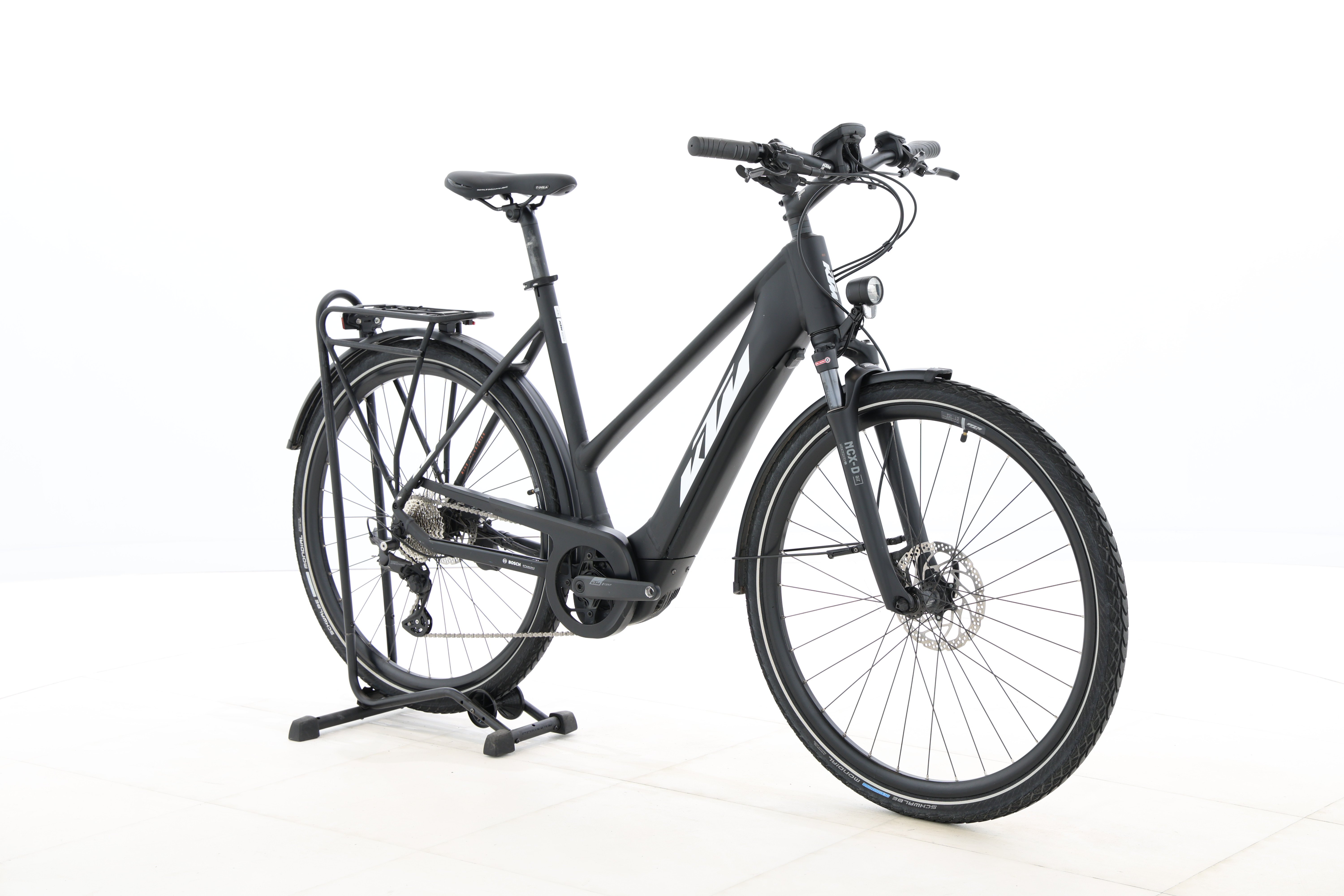 541ee6a5-182a-42a8-8b31-f664447dc3ba