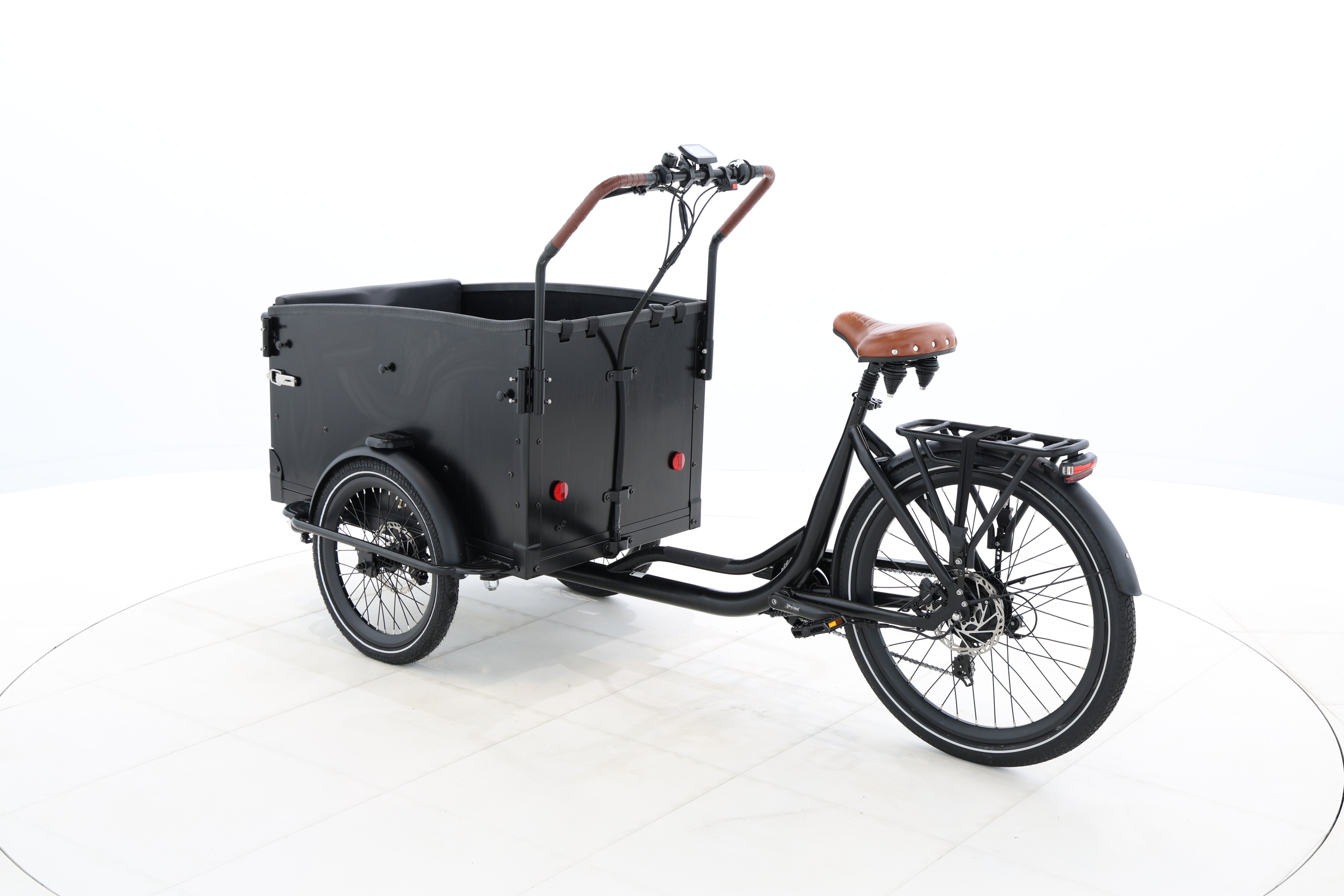 f7b67f69-0daf-40ae-9861-b90934f7a80a