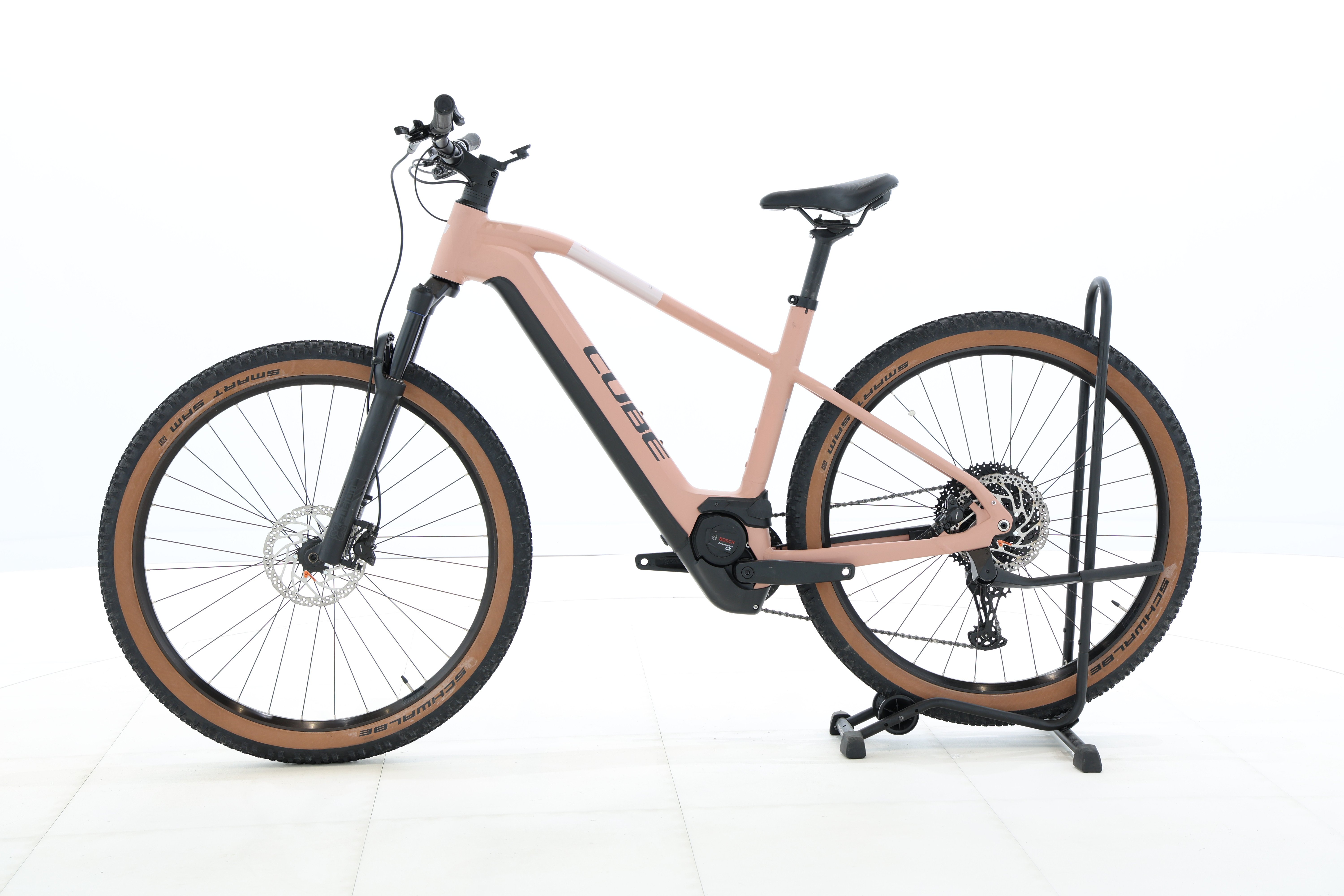 8e644742-0656-4162-9db1-e1c01fec96d3