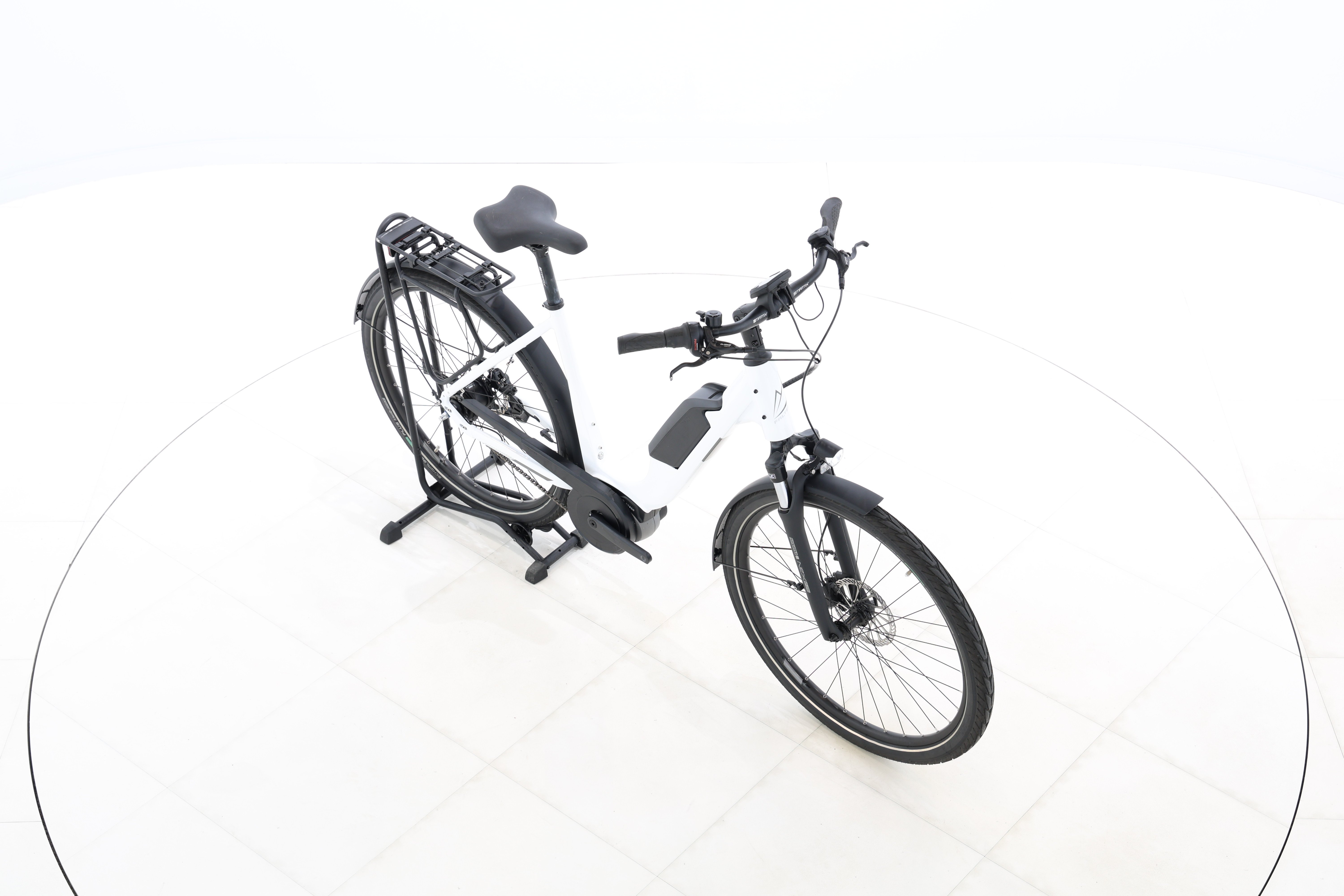 0741db2c-016f-4d4d-8a1b-dd254170a49b