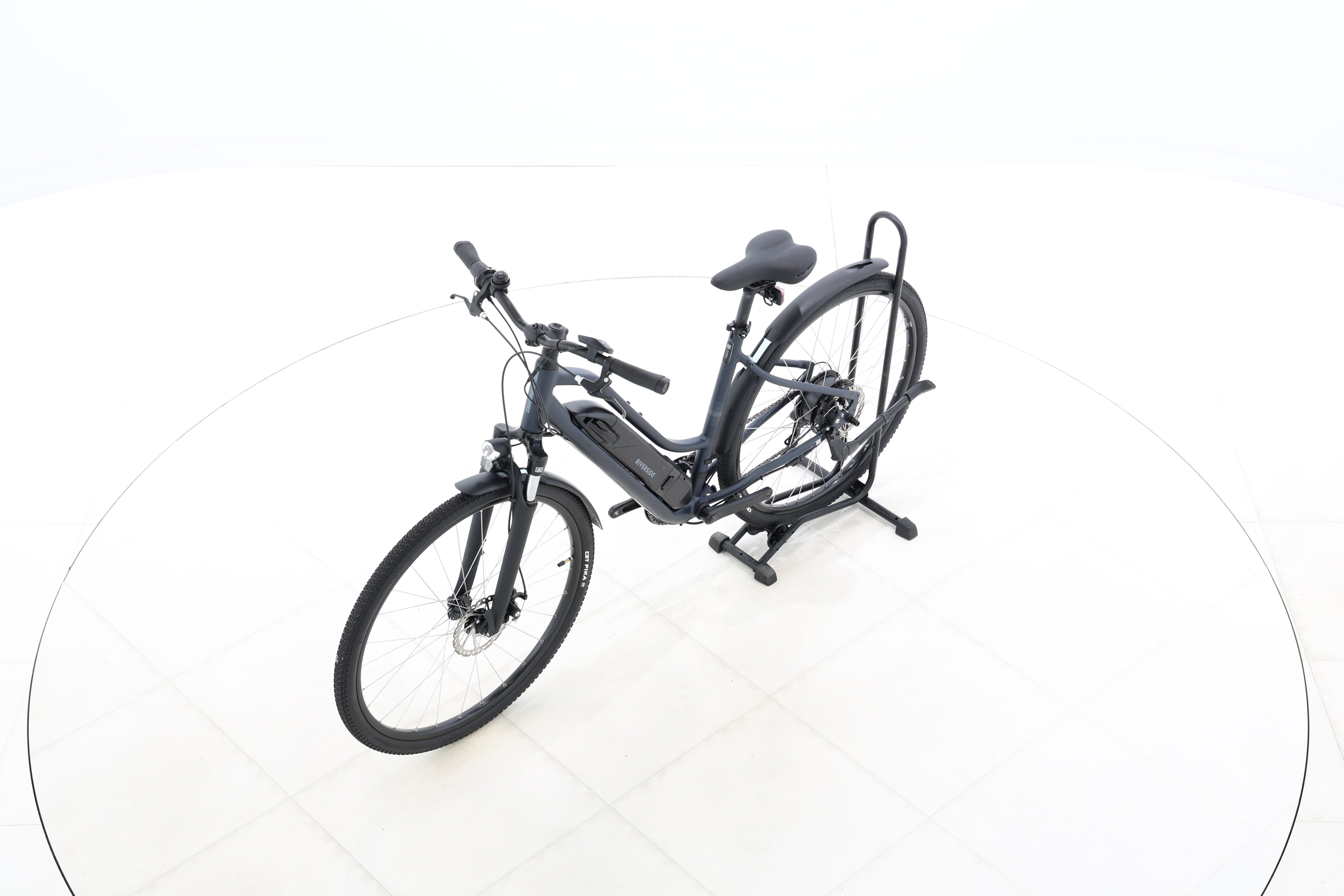 d0c10d2a-43c1-445c-8658-f492b9af4af6