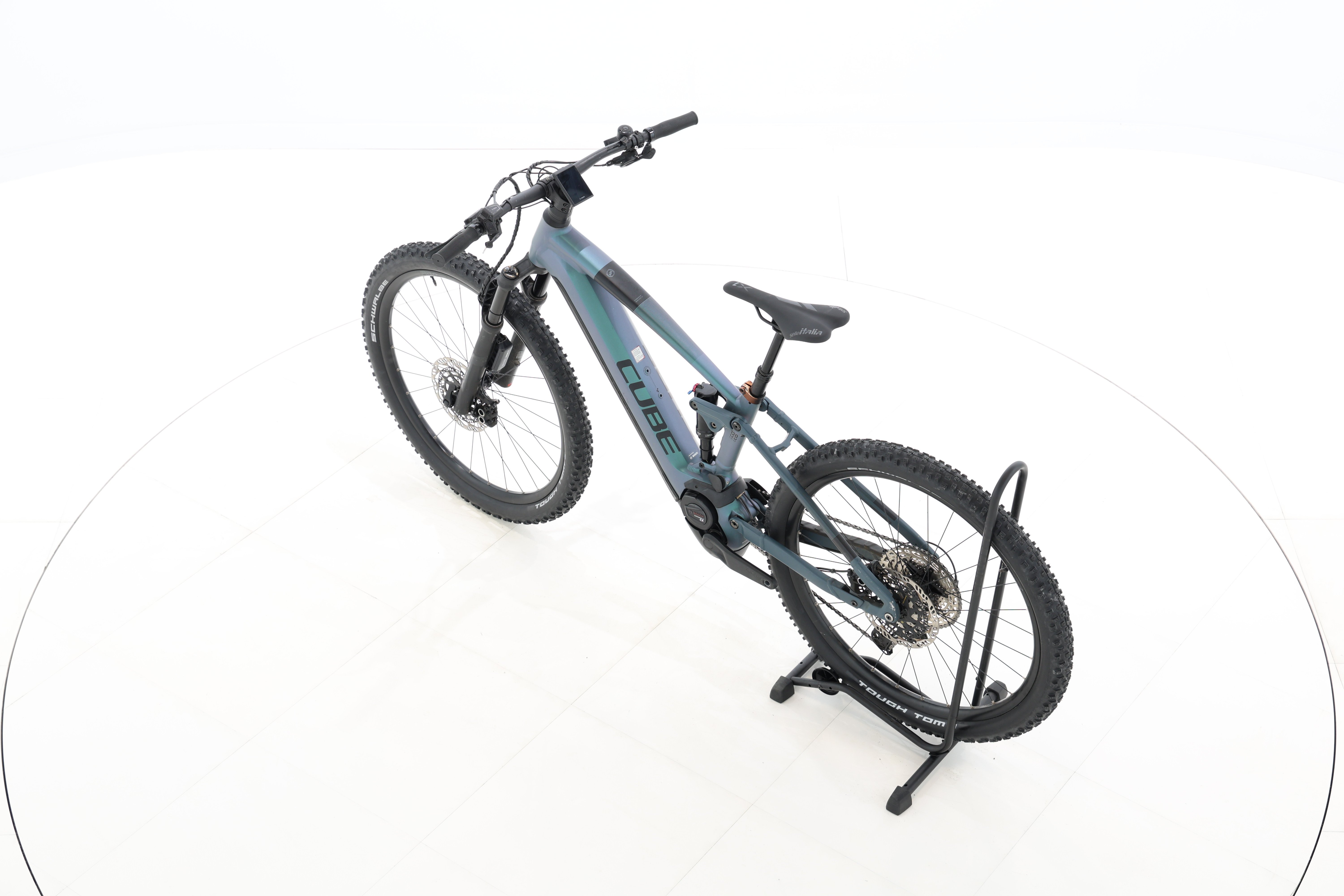 d8e1e2fd-7fba-40ad-8265-18c3ebb96b11