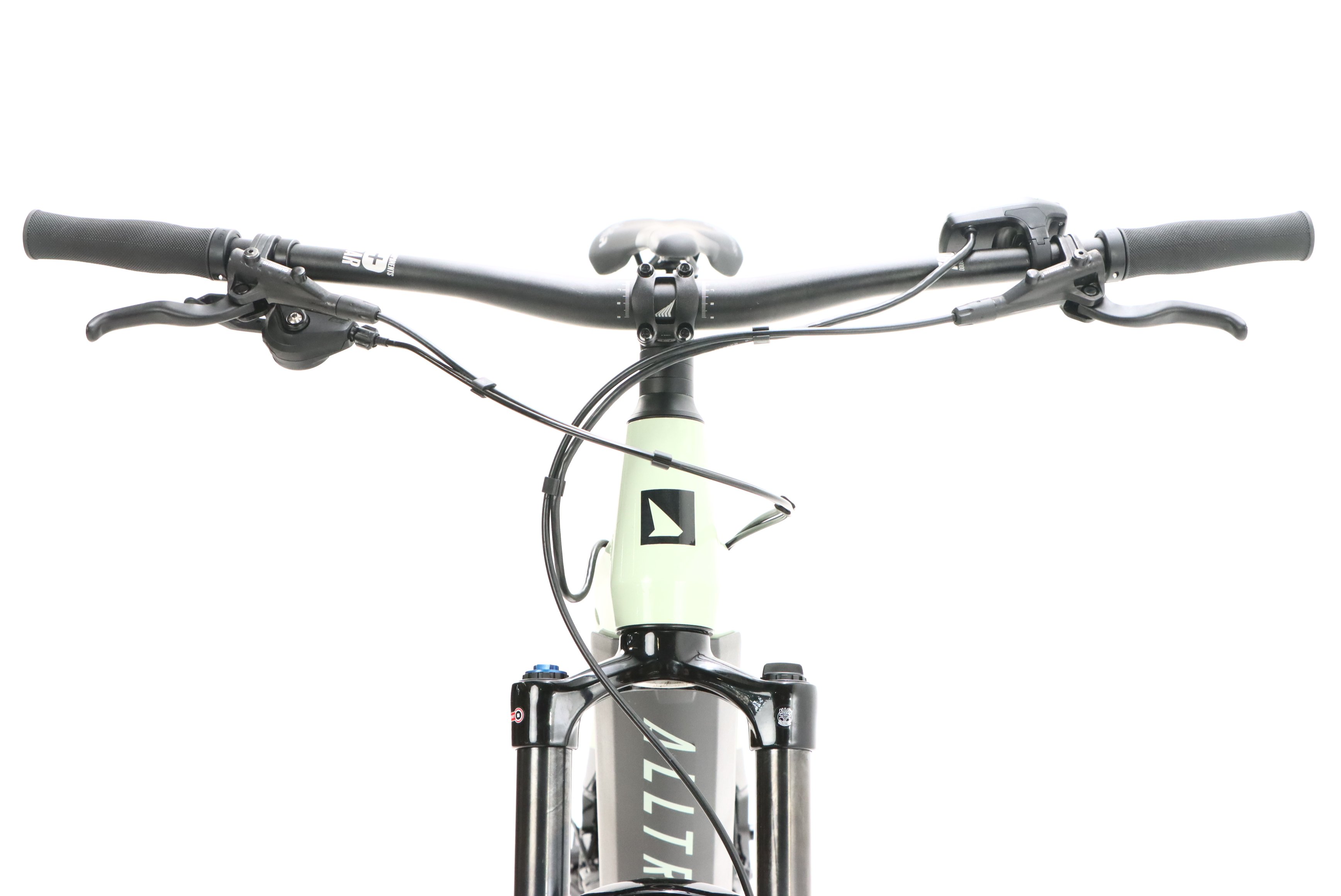 c7c00113-e042-423f-adbd-8c3f1d529eb3