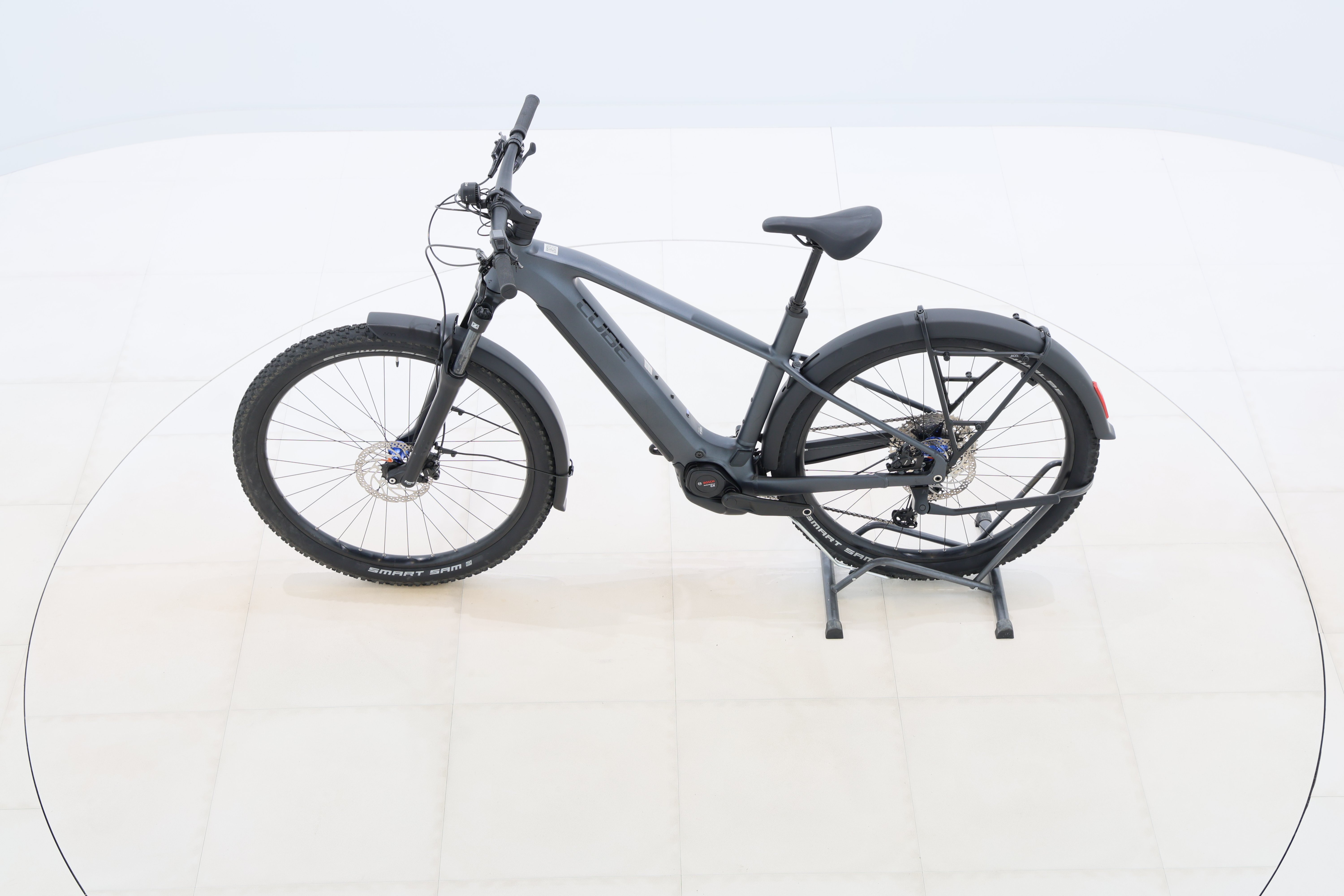 d0121d75-31bc-411c-a128-1511b54ac7e9