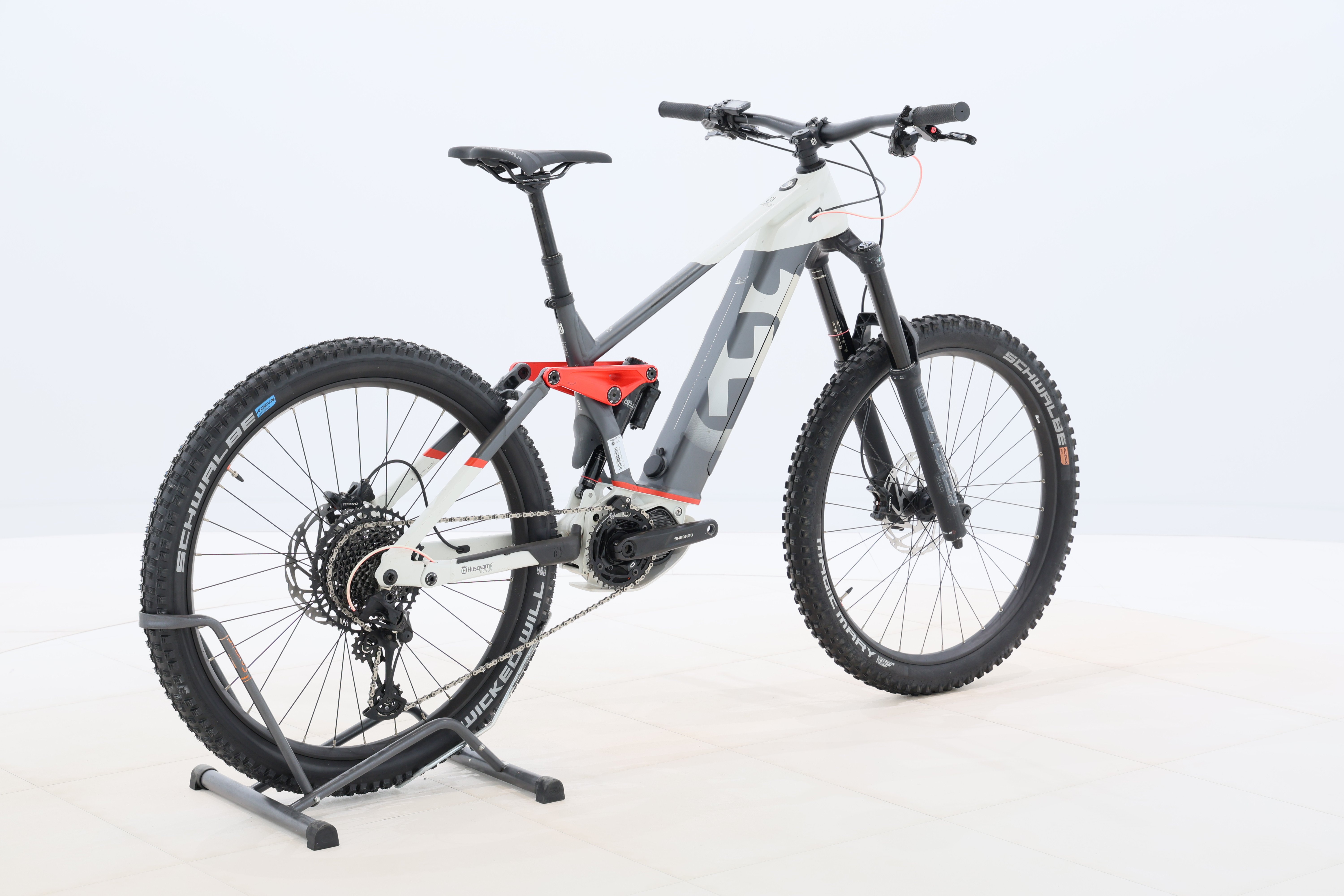 97af3098-a3b2-422f-8413-214ab2294021