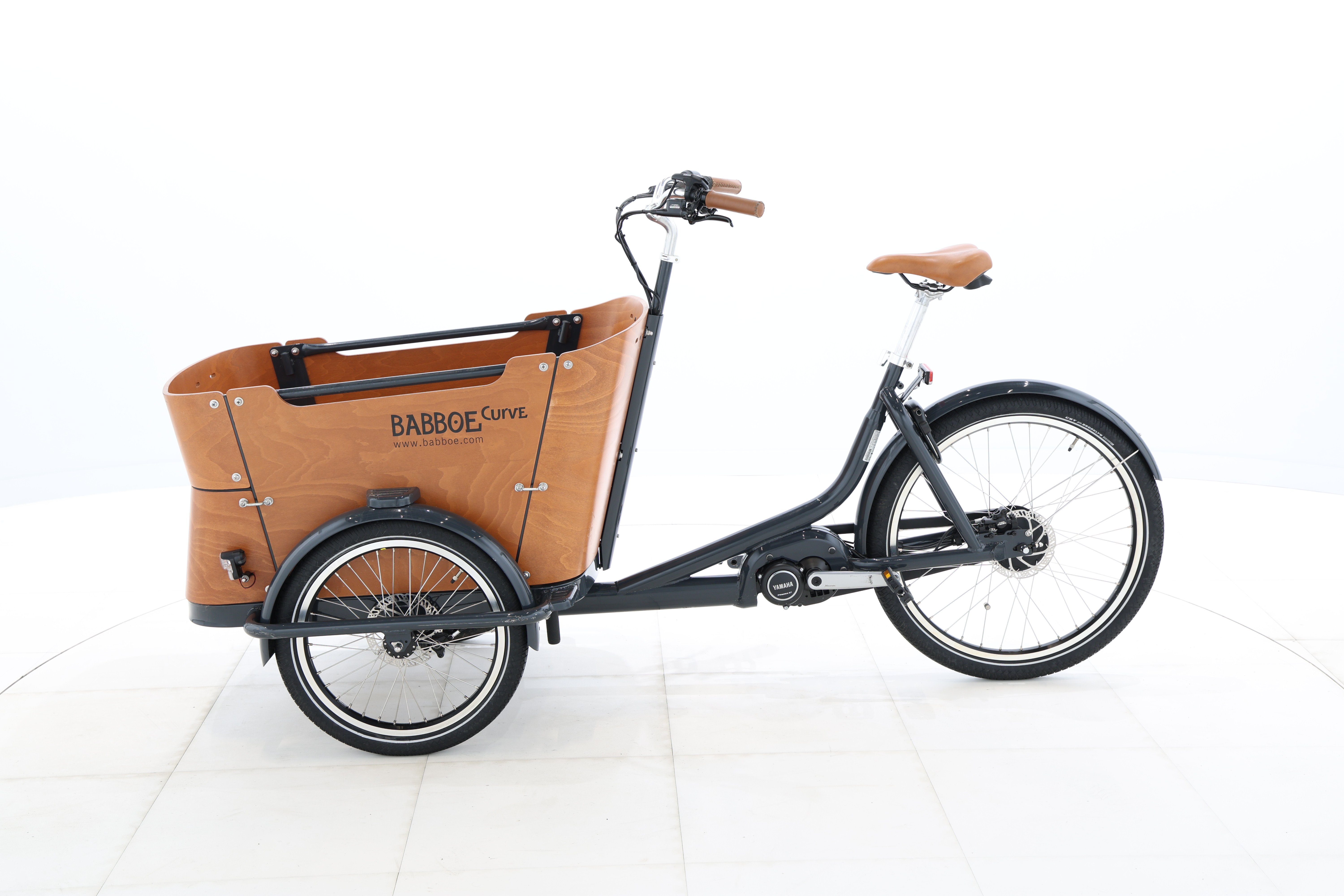 2ee48c5c-fb75-4ee7-b0a2-abca48b3b21f