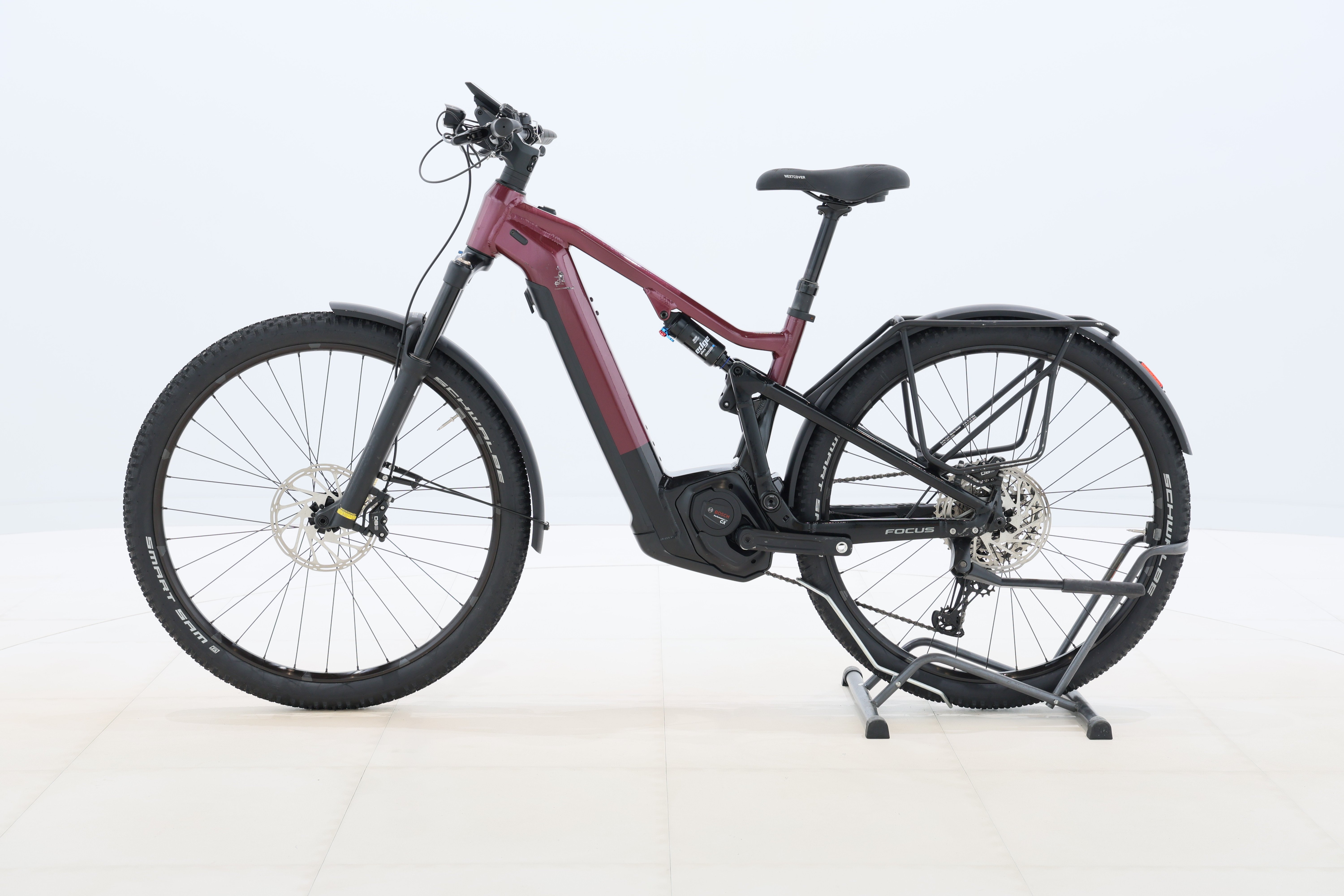 4df96dd2-1b81-4a74-aeee-9f562545813a