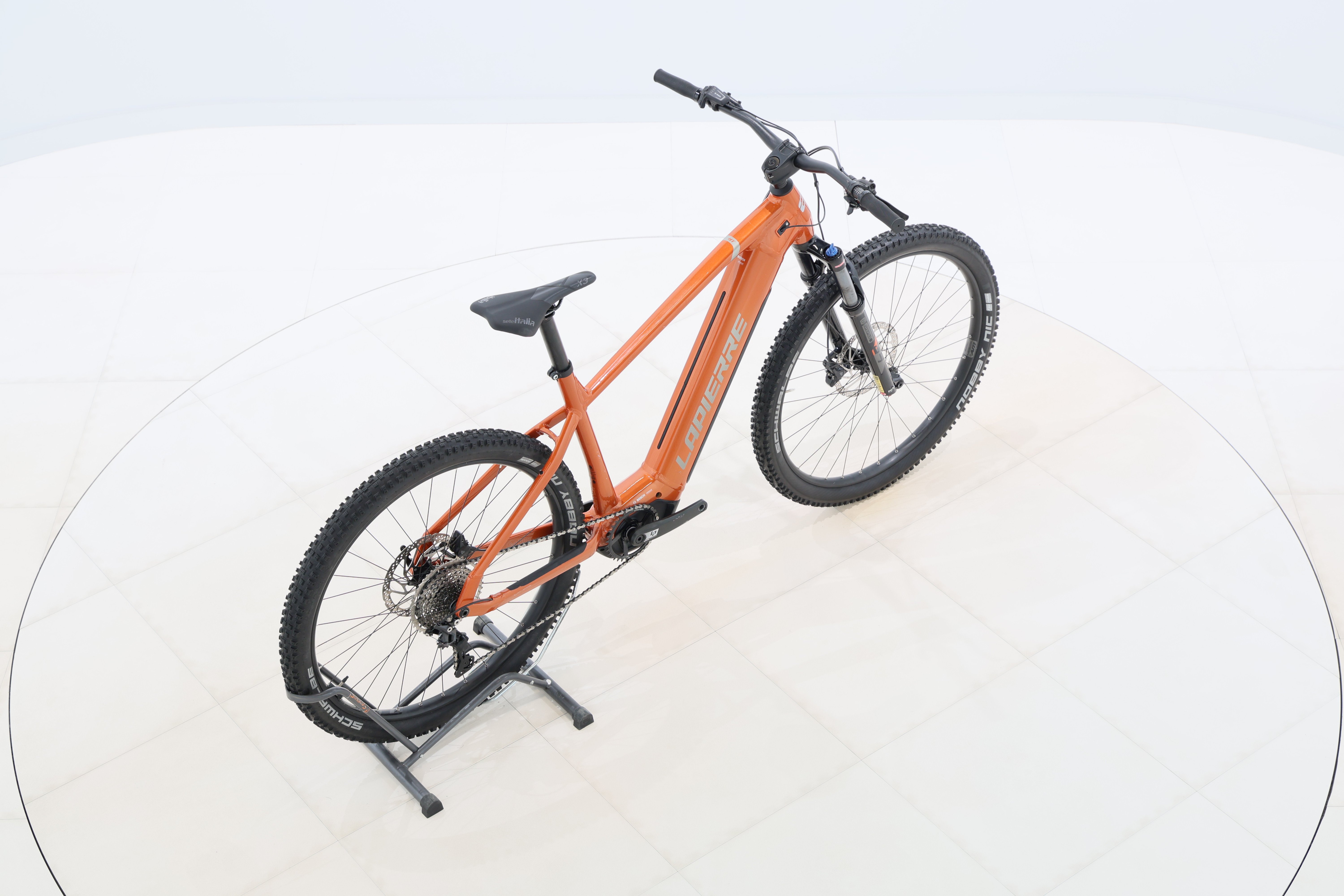 47b79c04-537b-4320-a6f1-03fce6fd4ba5