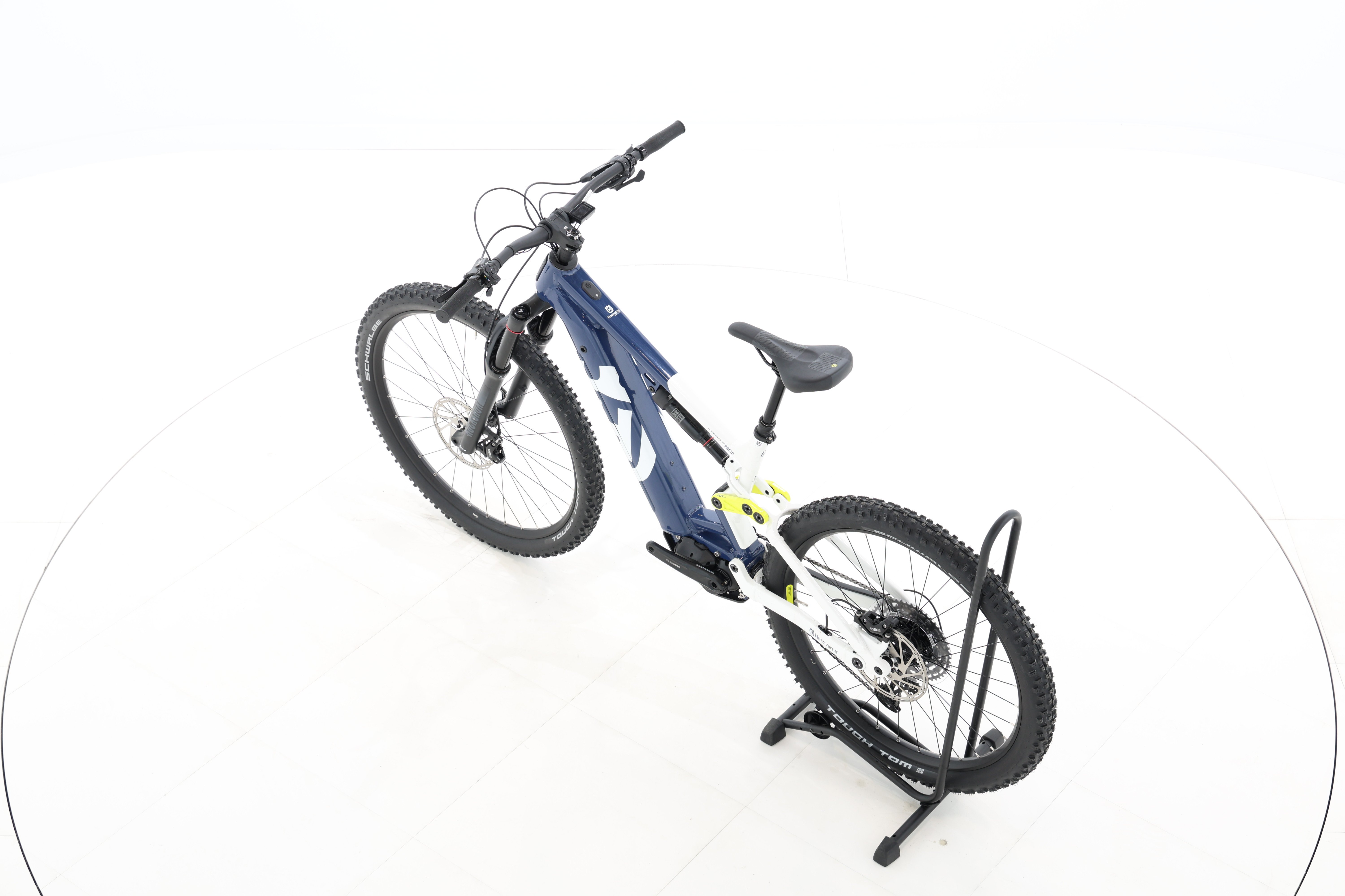 8fd33c94-98ae-406f-9f56-246a7f1639f4