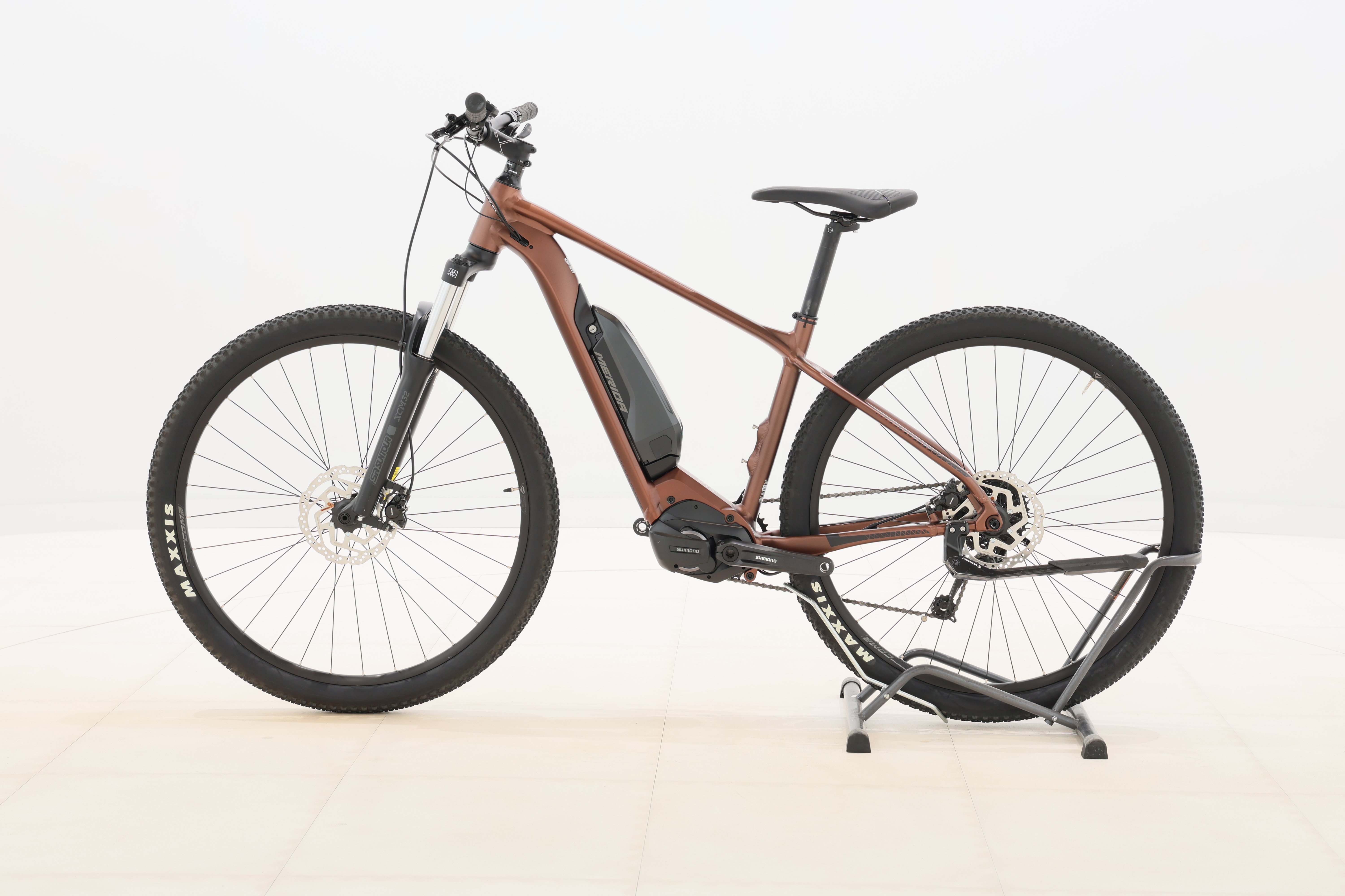 c53034f3-e170-459a-b5a6-5bea5189b1ab