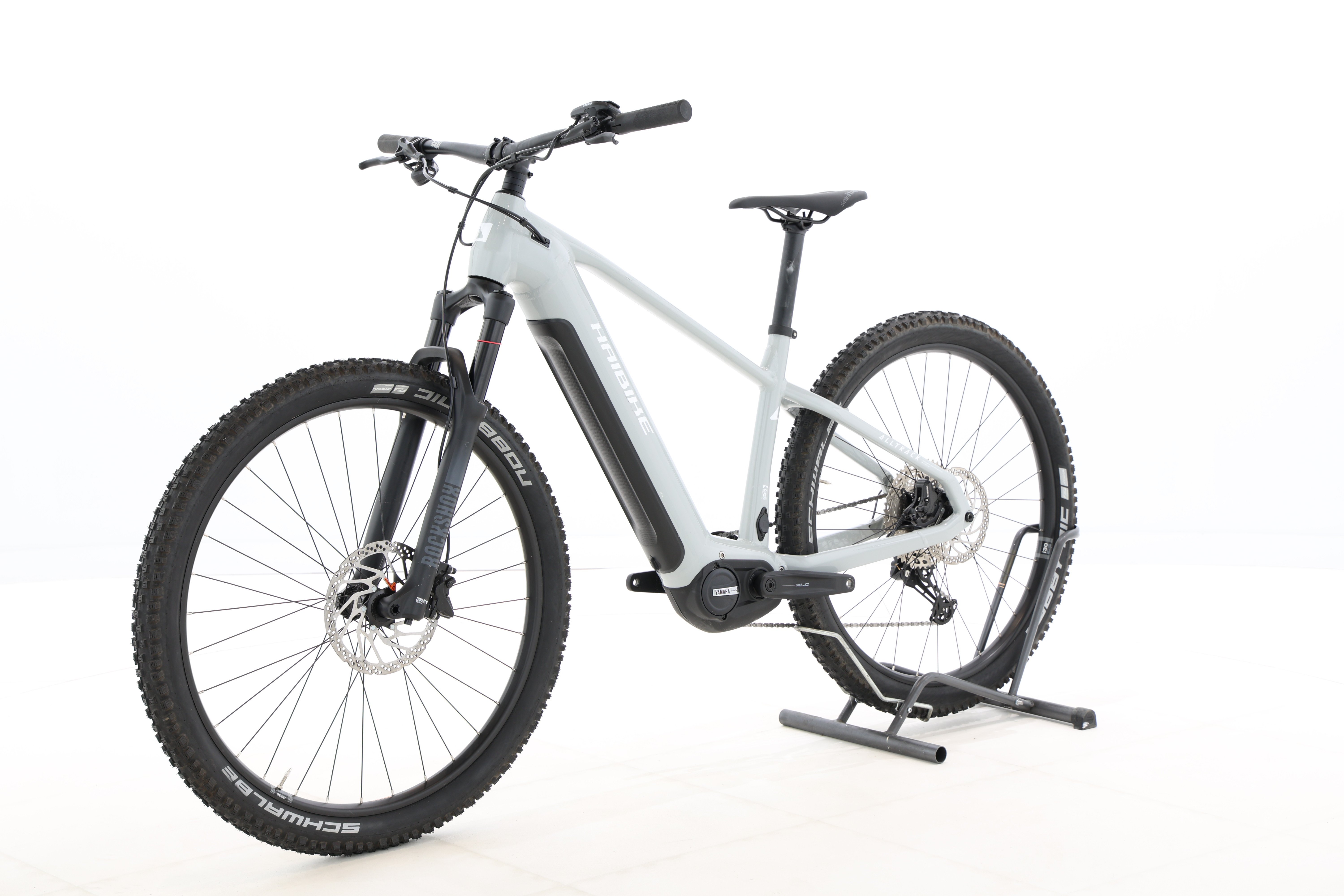 f2b4a30a-1b9b-46d2-8e96-7bdeef5e2740