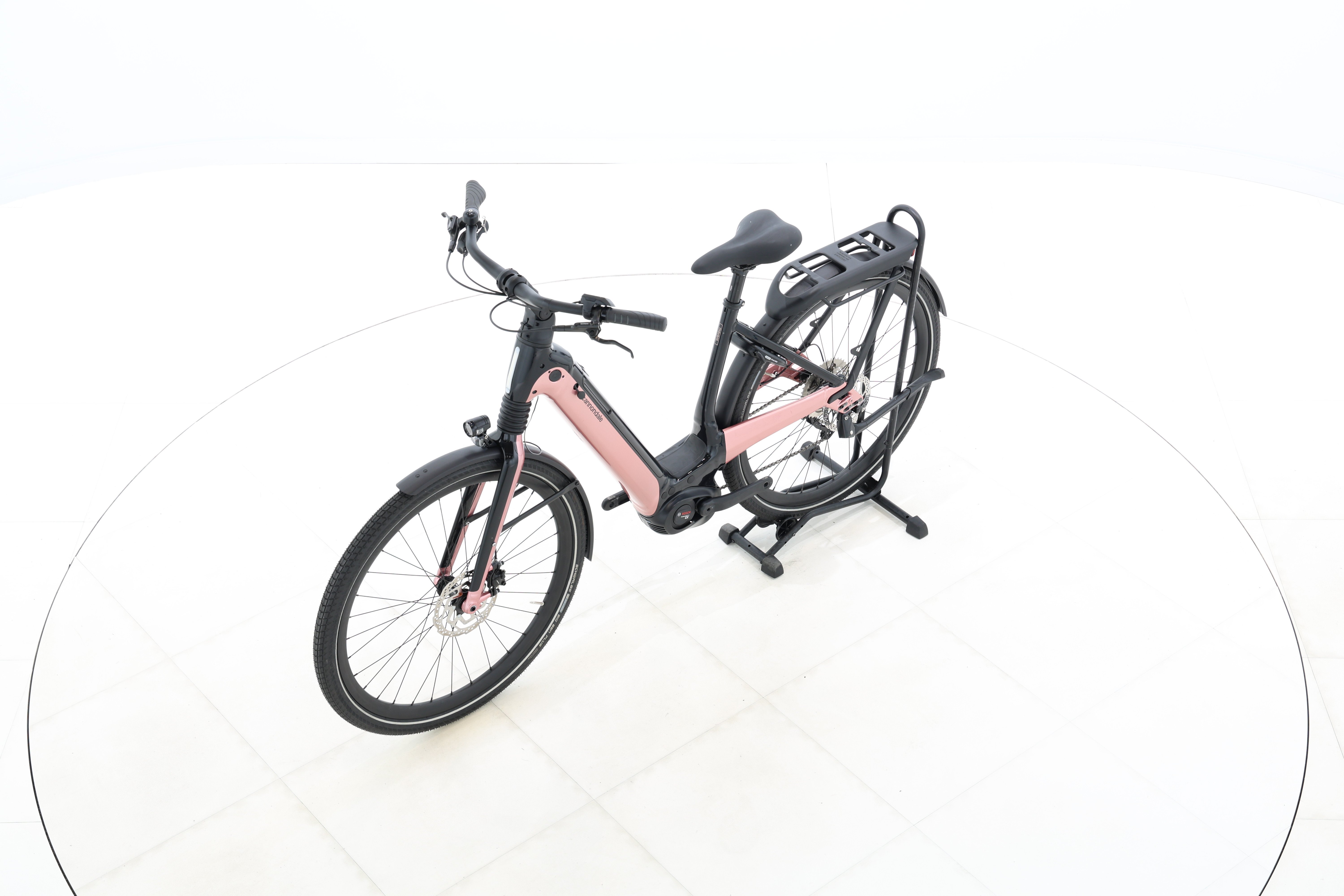 8cd13742-86d9-4013-87ef-4015edc4439f