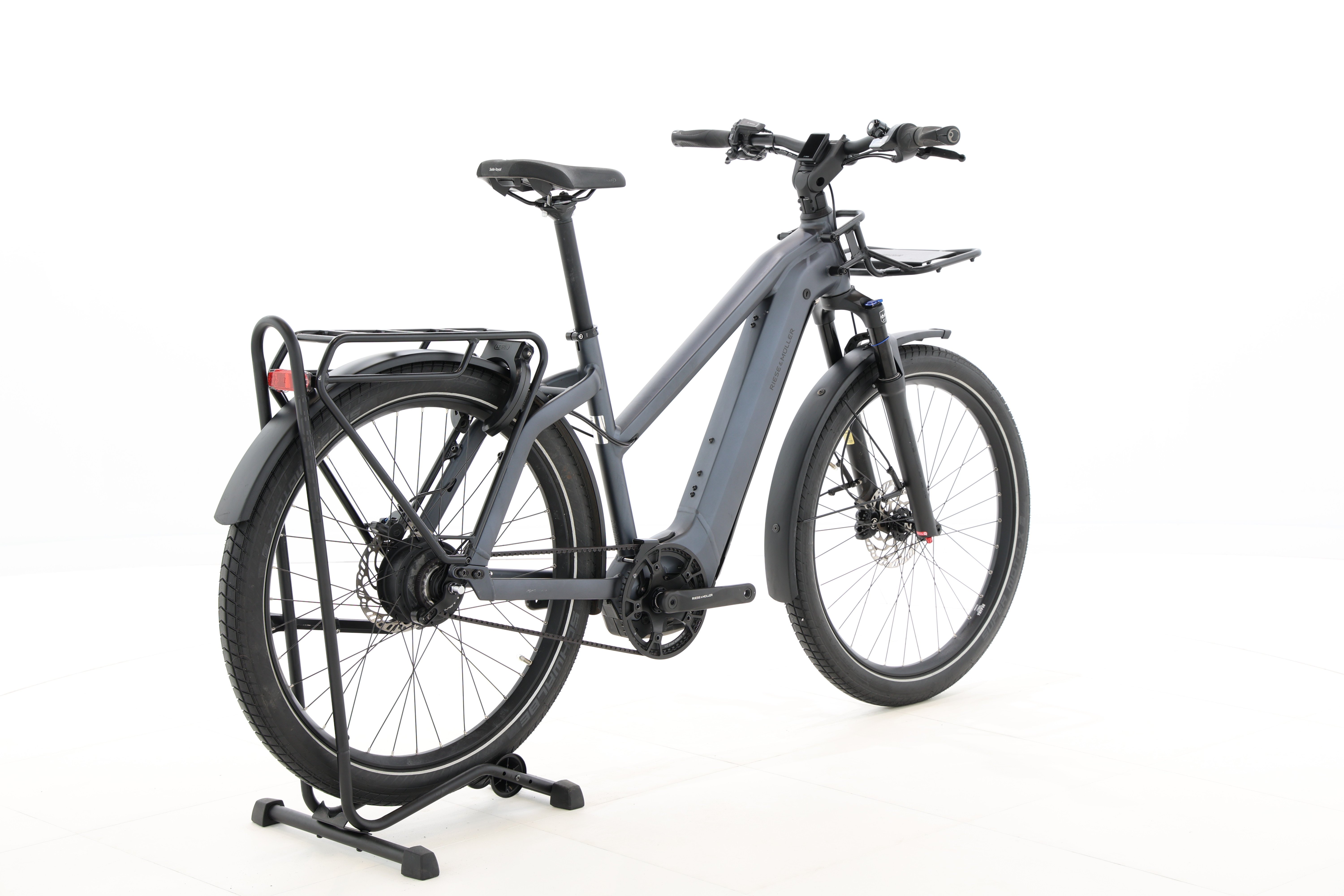 8bc3b2d3-898c-47ab-b8c0-41602d81ee3e