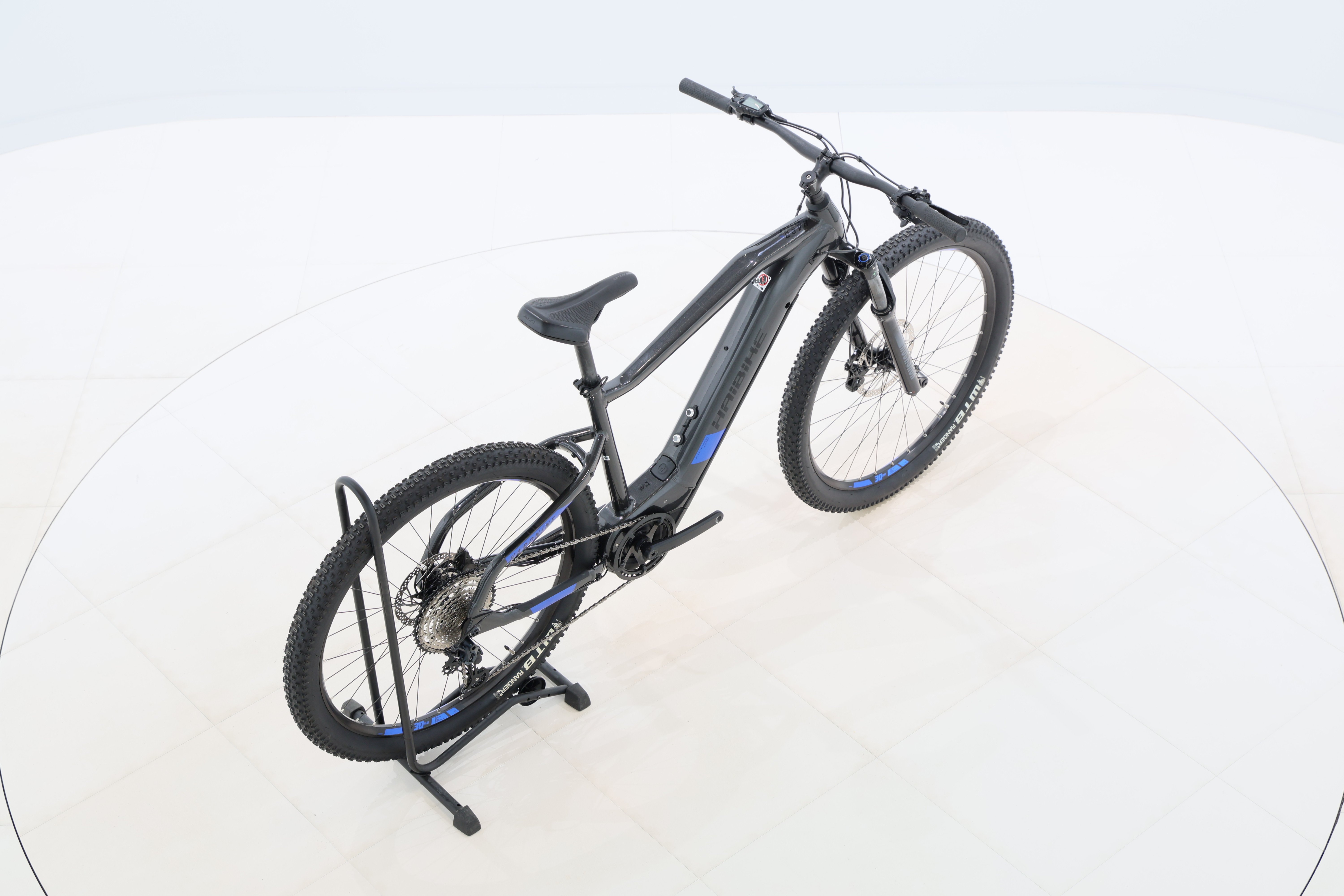 9bc2112a-3fe0-444e-8cd8-bff83731f691