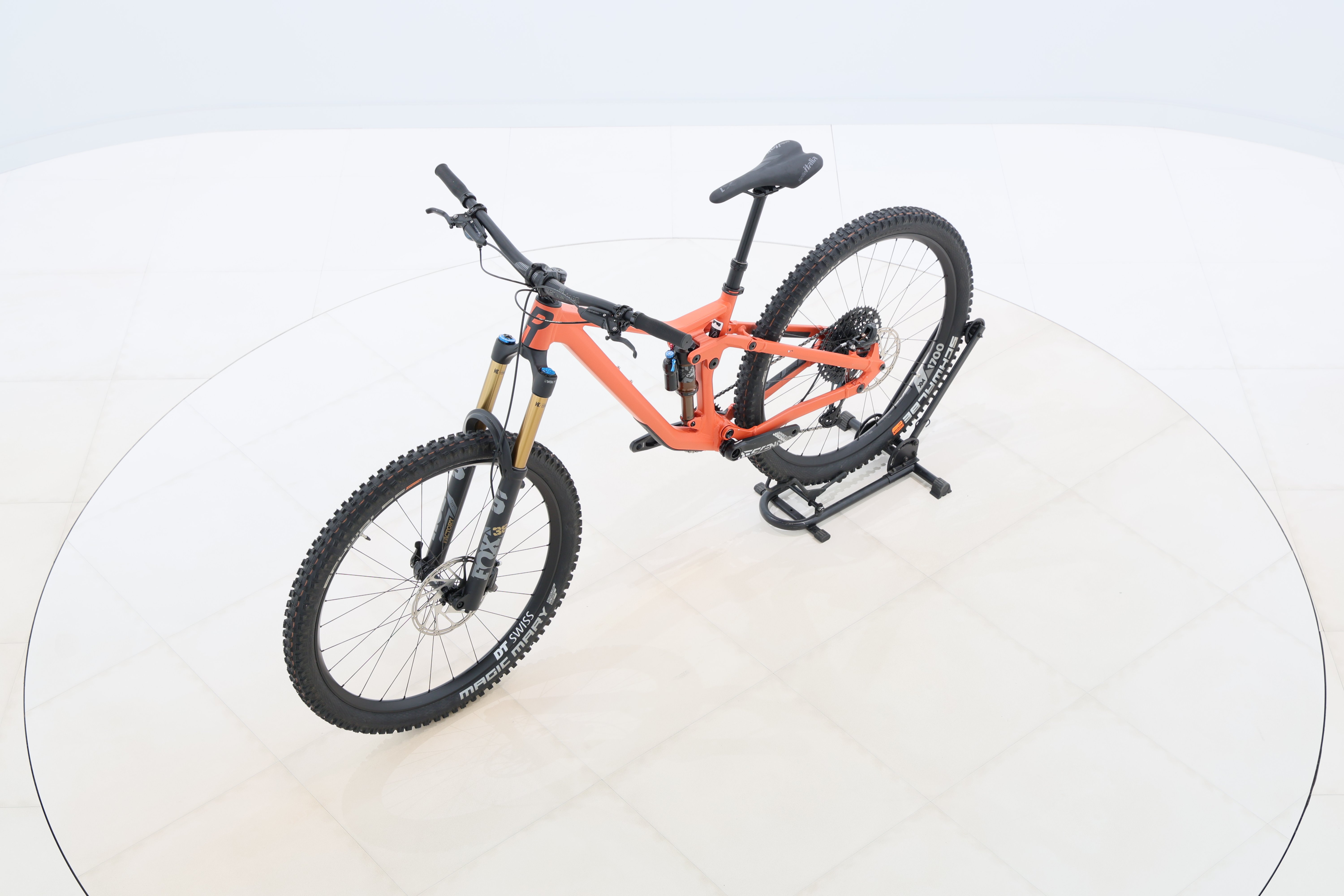 3b8bbccf-0b94-4d09-813d-9aadd935111a