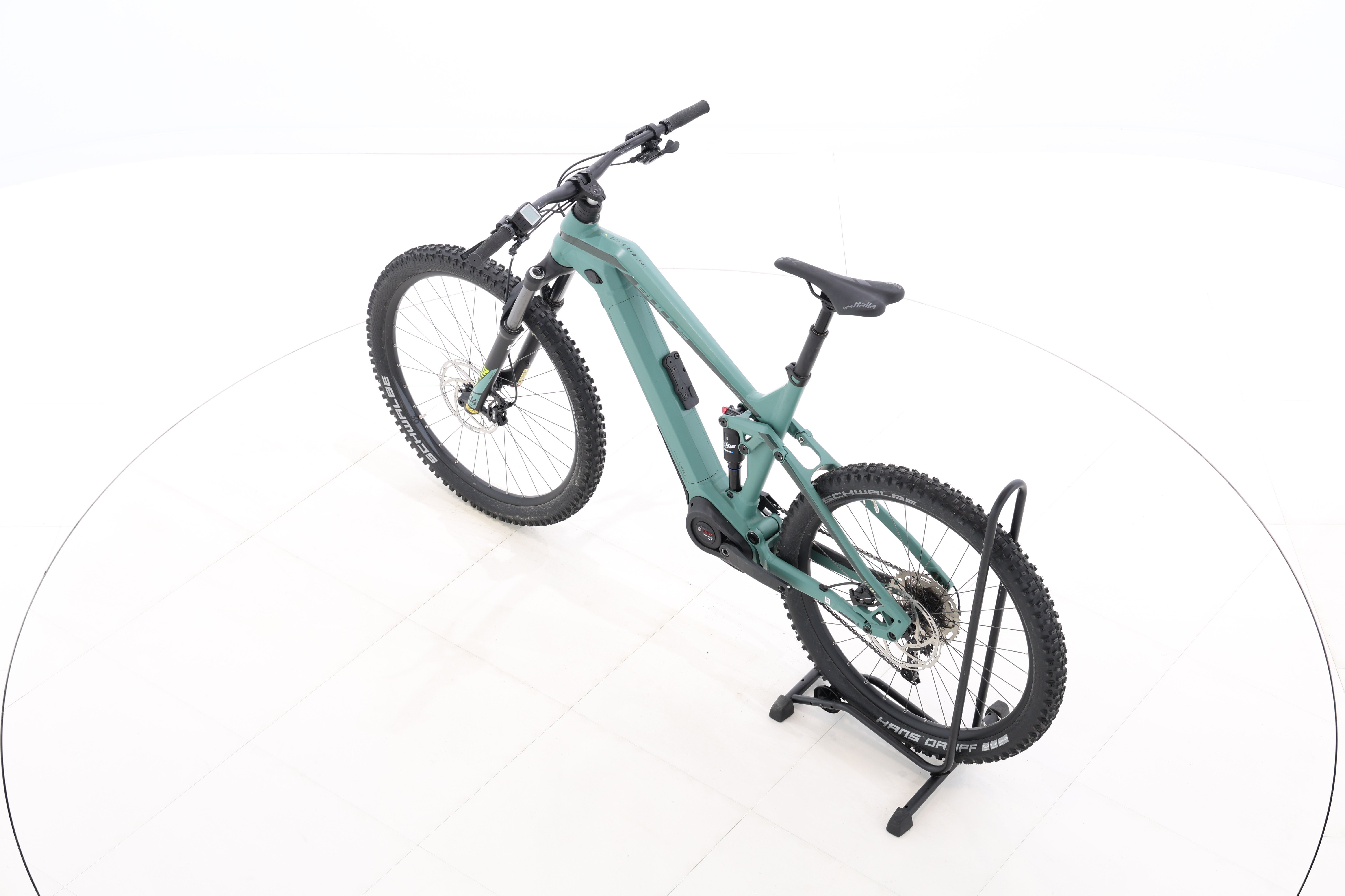 2155d7d9-34cd-4c20-be2c-54fa8322123a