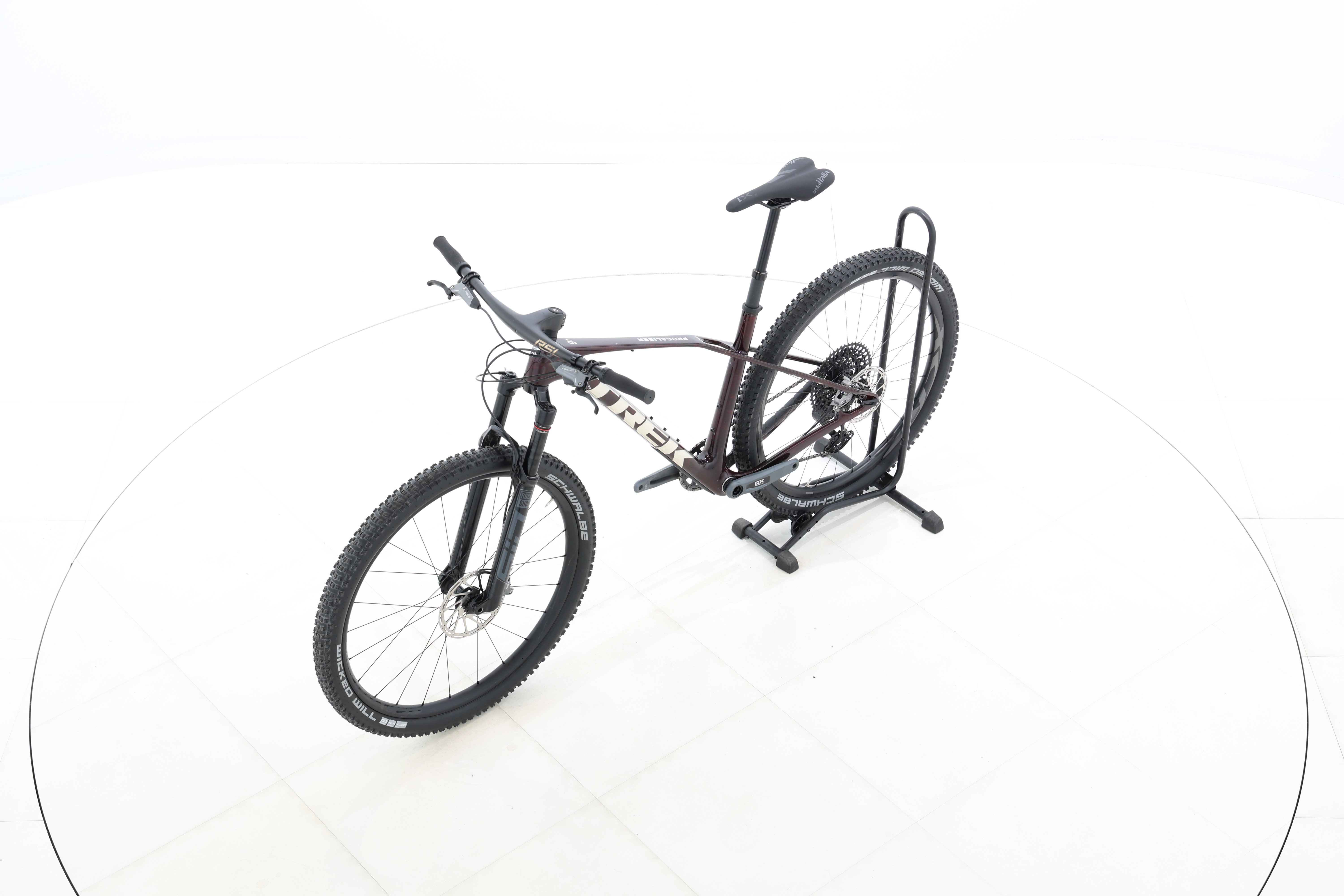 43ea0caa-0aa8-4371-85b7-5d814a93ee1d