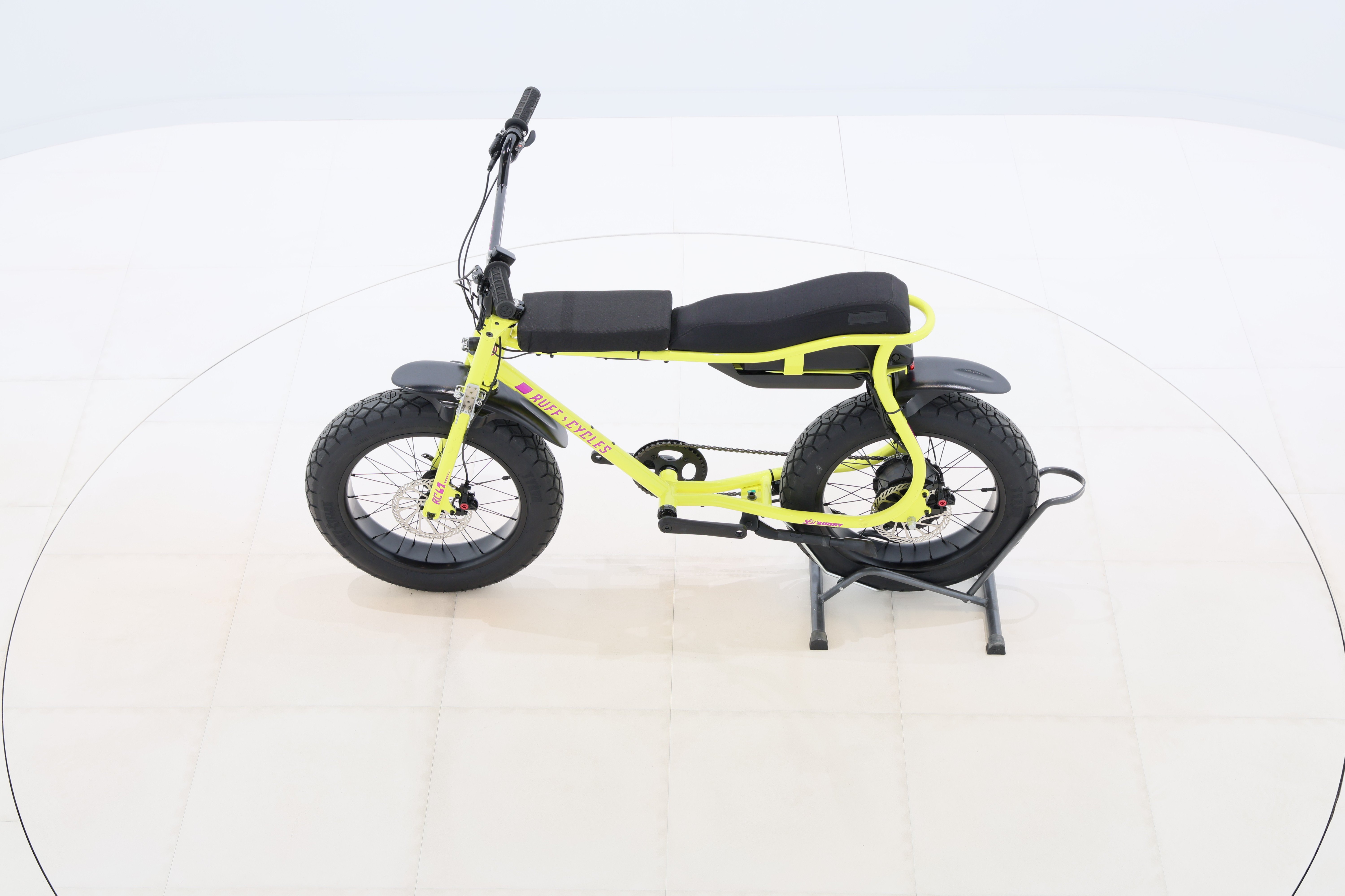 96a4ec7c-9ff6-4e48-9bdc-6345f1589d34