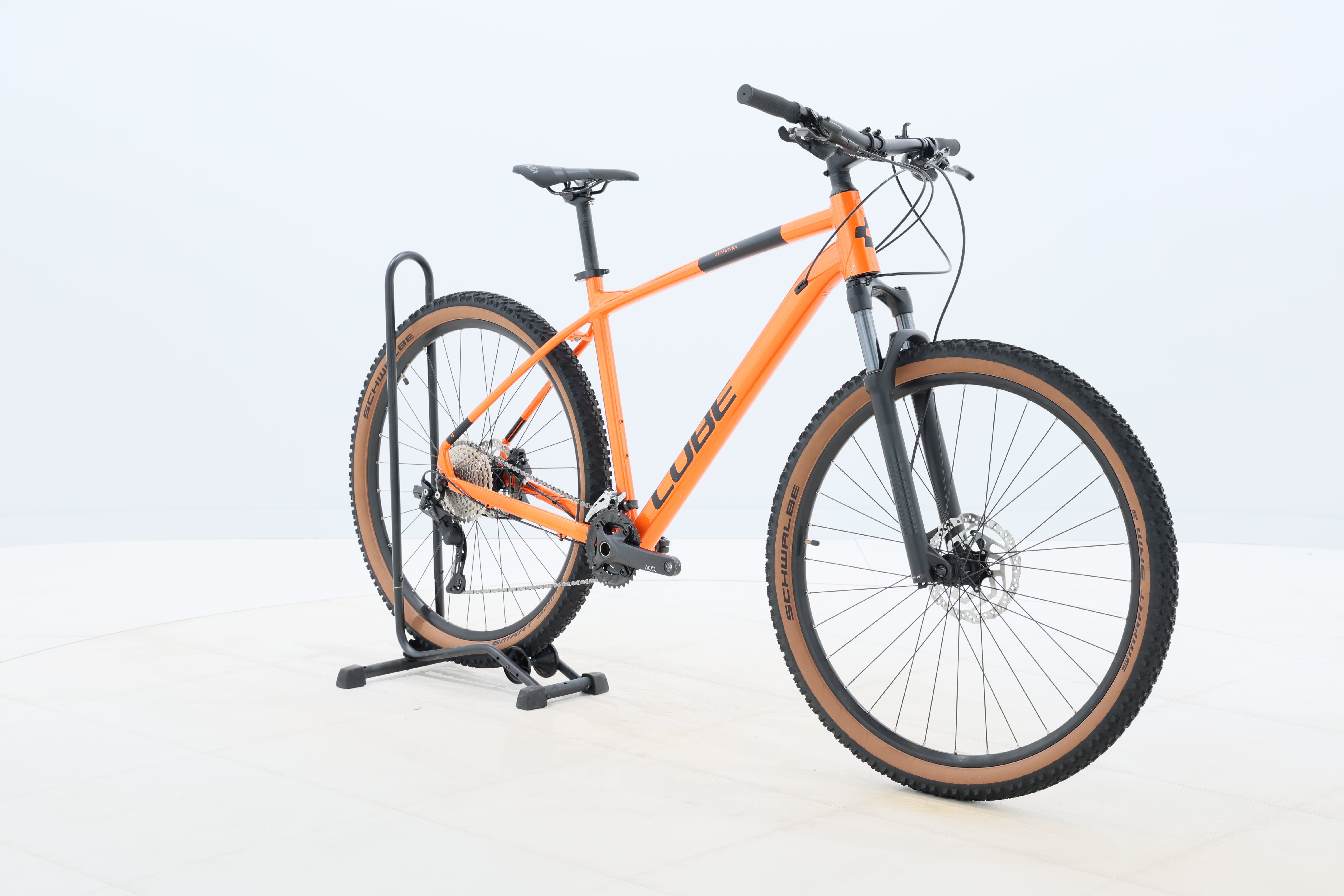 d3a8e3f5-338b-48ff-8d86-1a940de2b713