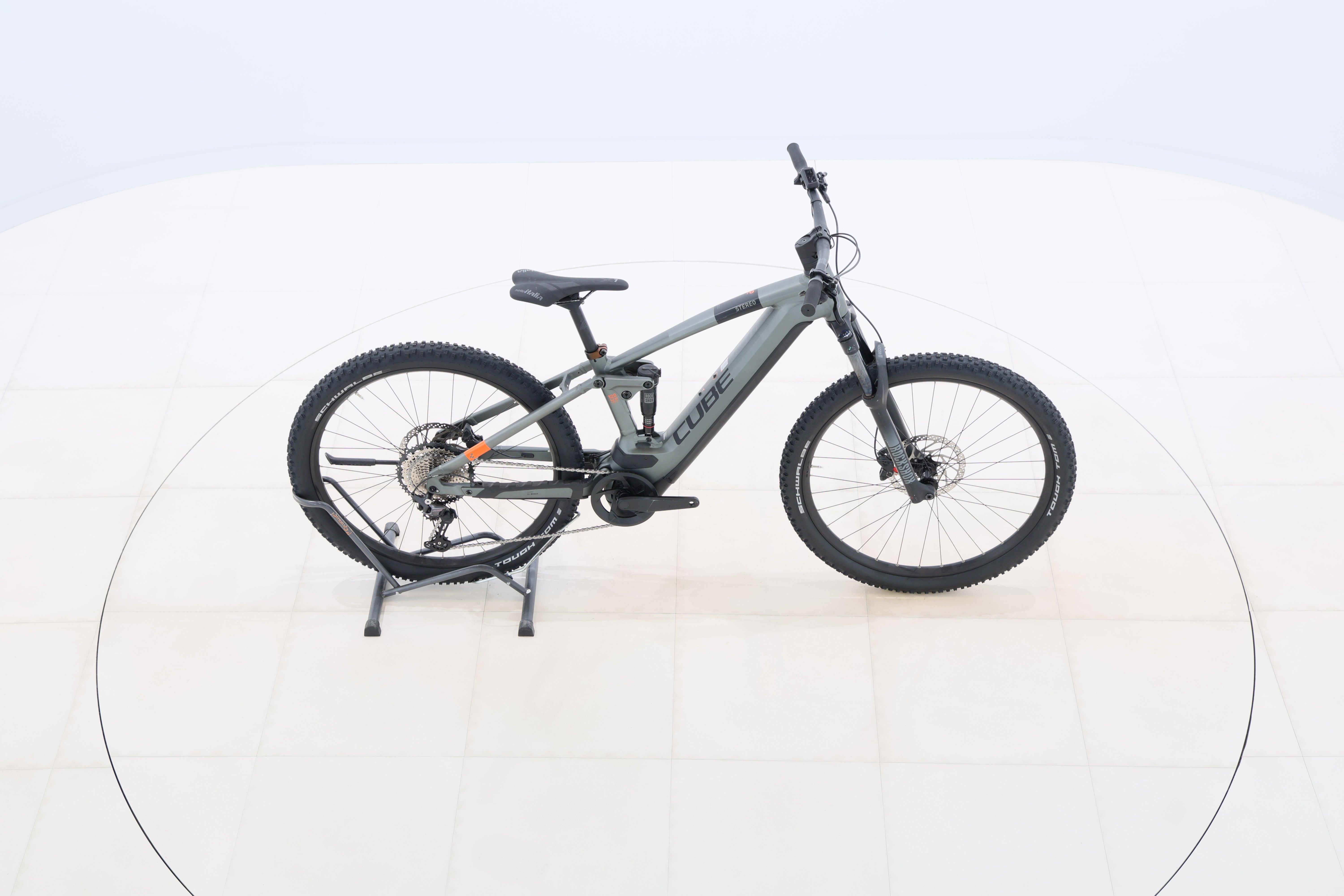 c242e9f5-5989-4348-a67b-4810be33f2b5