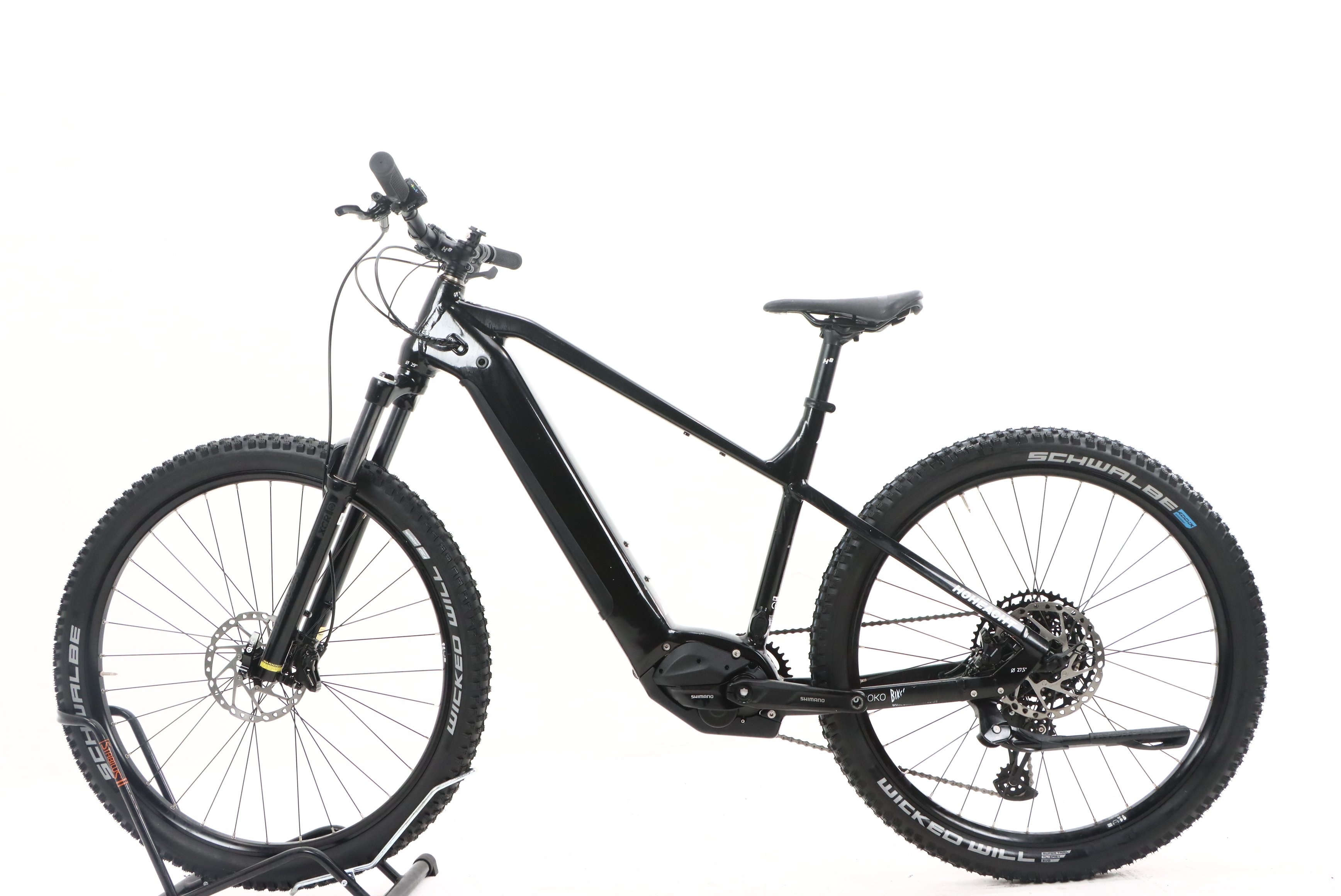 b15c9ecb-e09a-41d9-82ca-d8d3e264cf0c