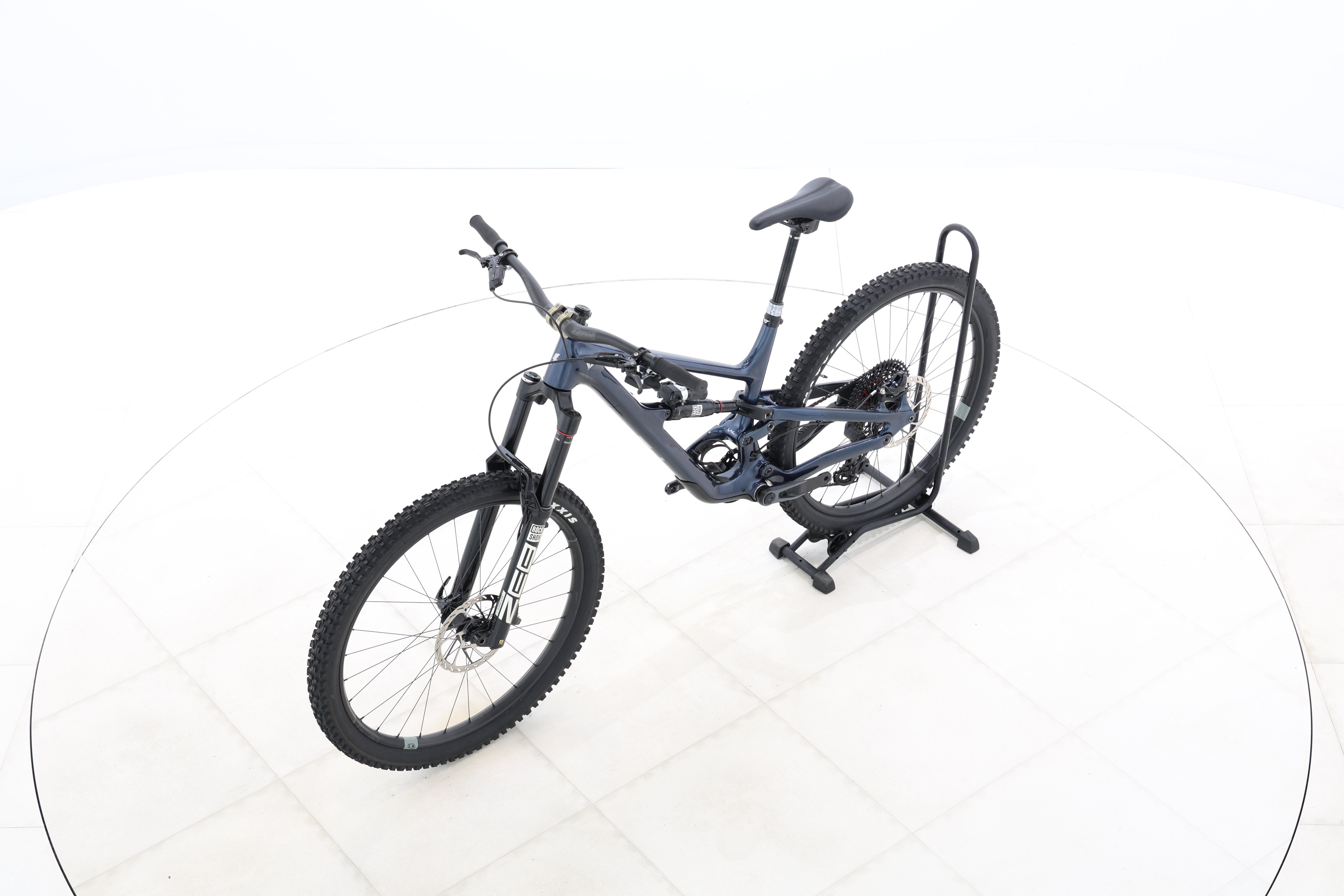 d9c5195d-de66-416c-b00b-930dce6a7afb