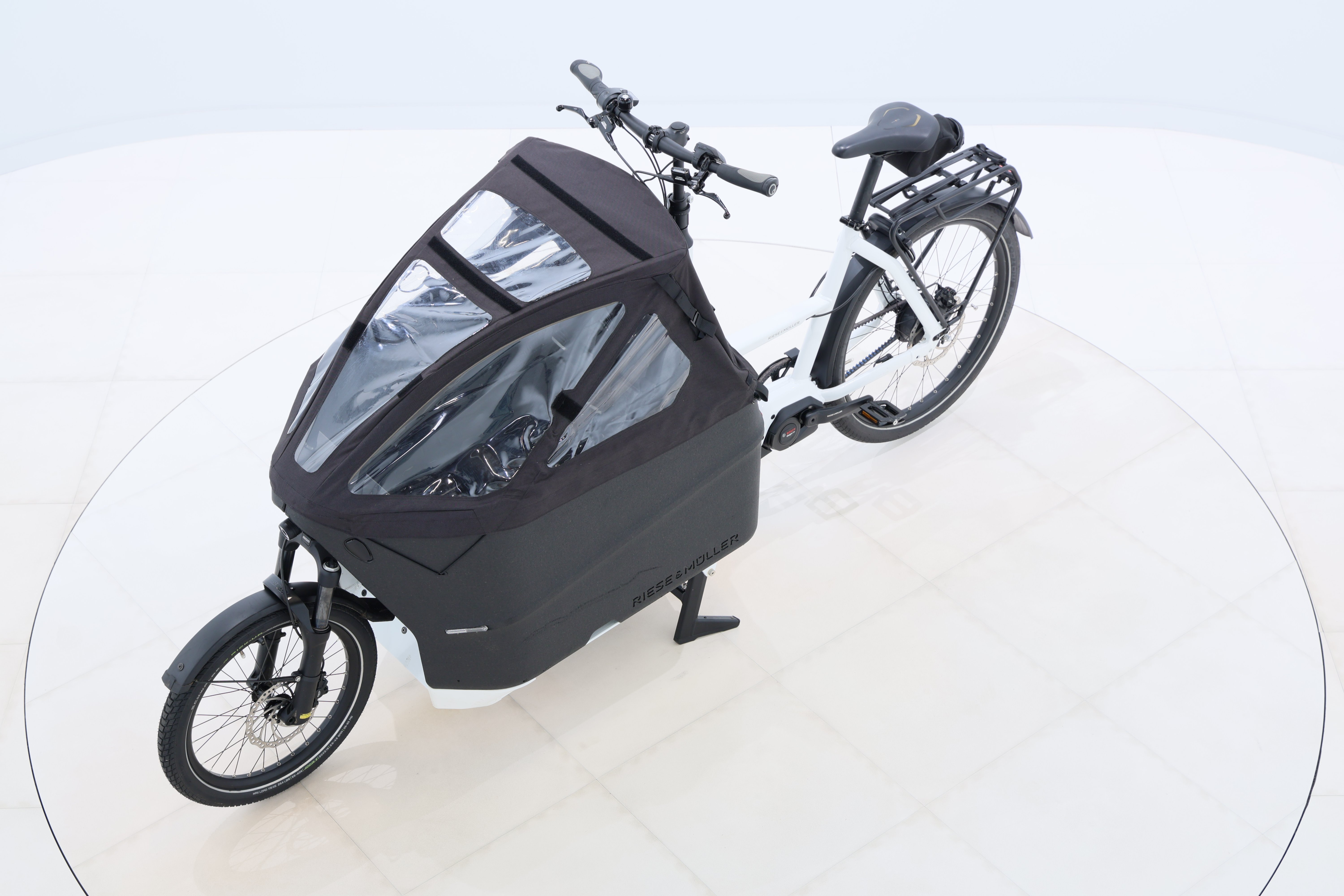 aa6b3eb7-946f-44c5-b27e-3eb8e64e014e