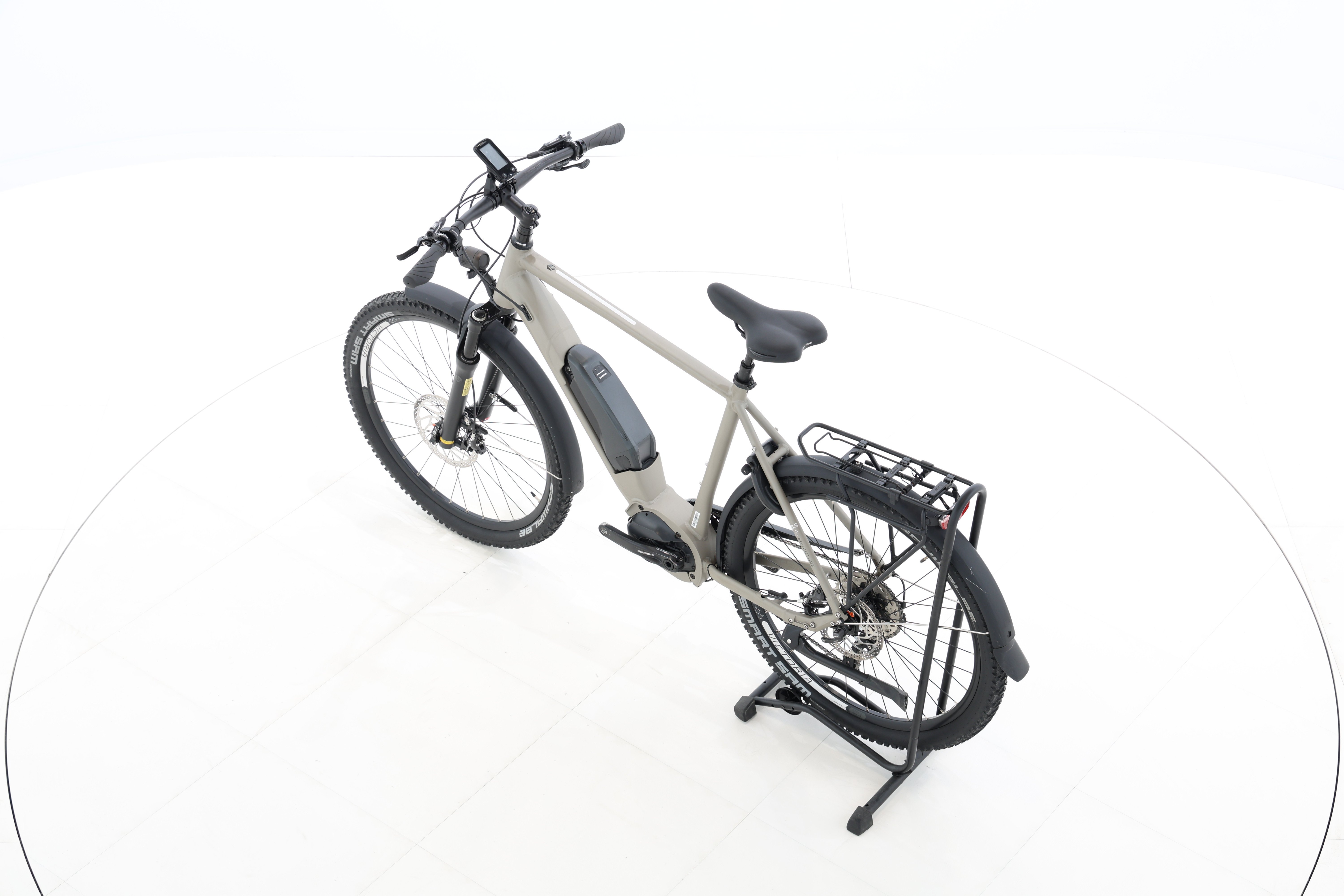 13e57fa9-dcff-4503-b989-2e21fc1c9d87