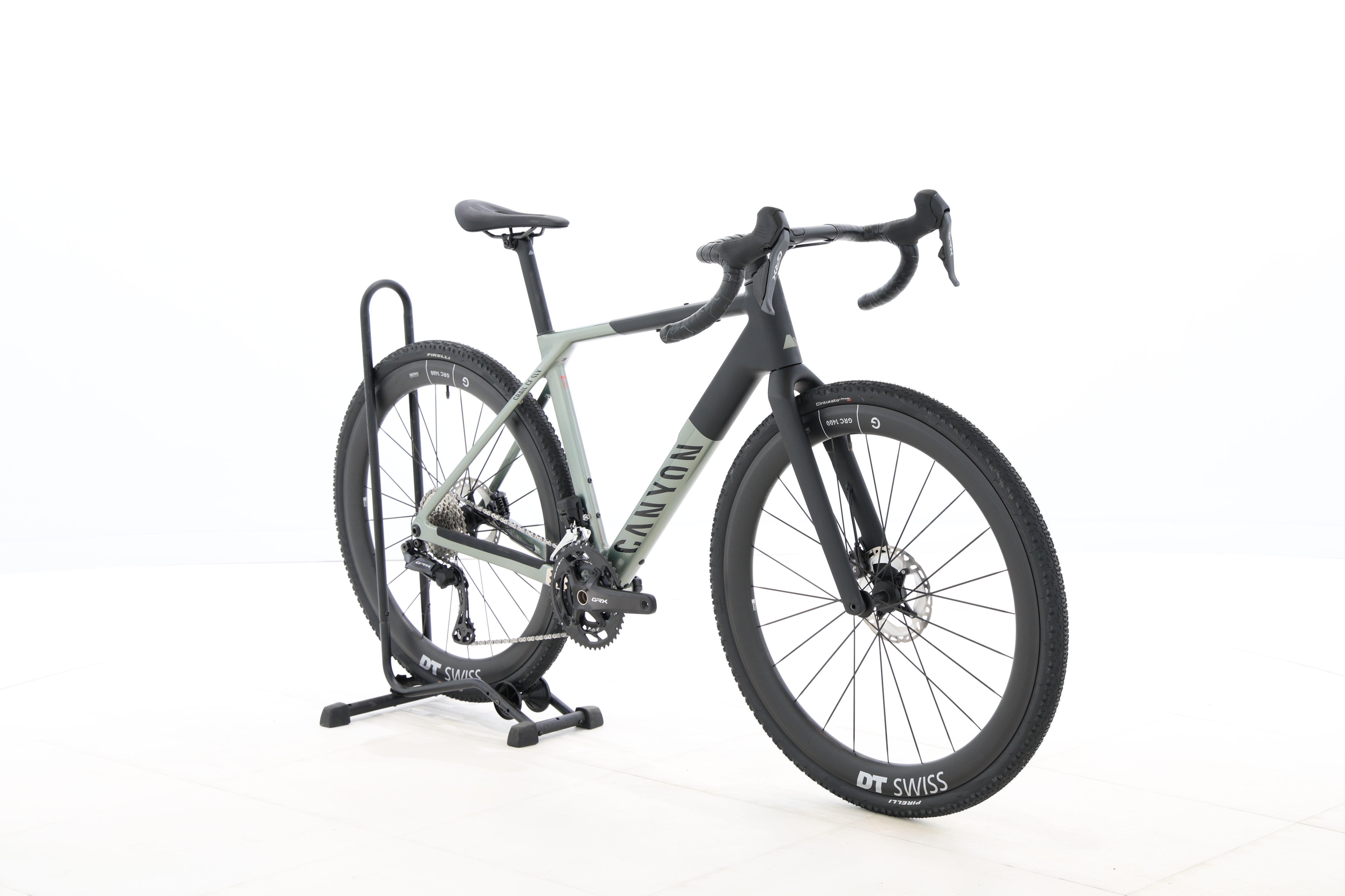 6feacd98-d02b-4d66-8127-a2d38f4cf198