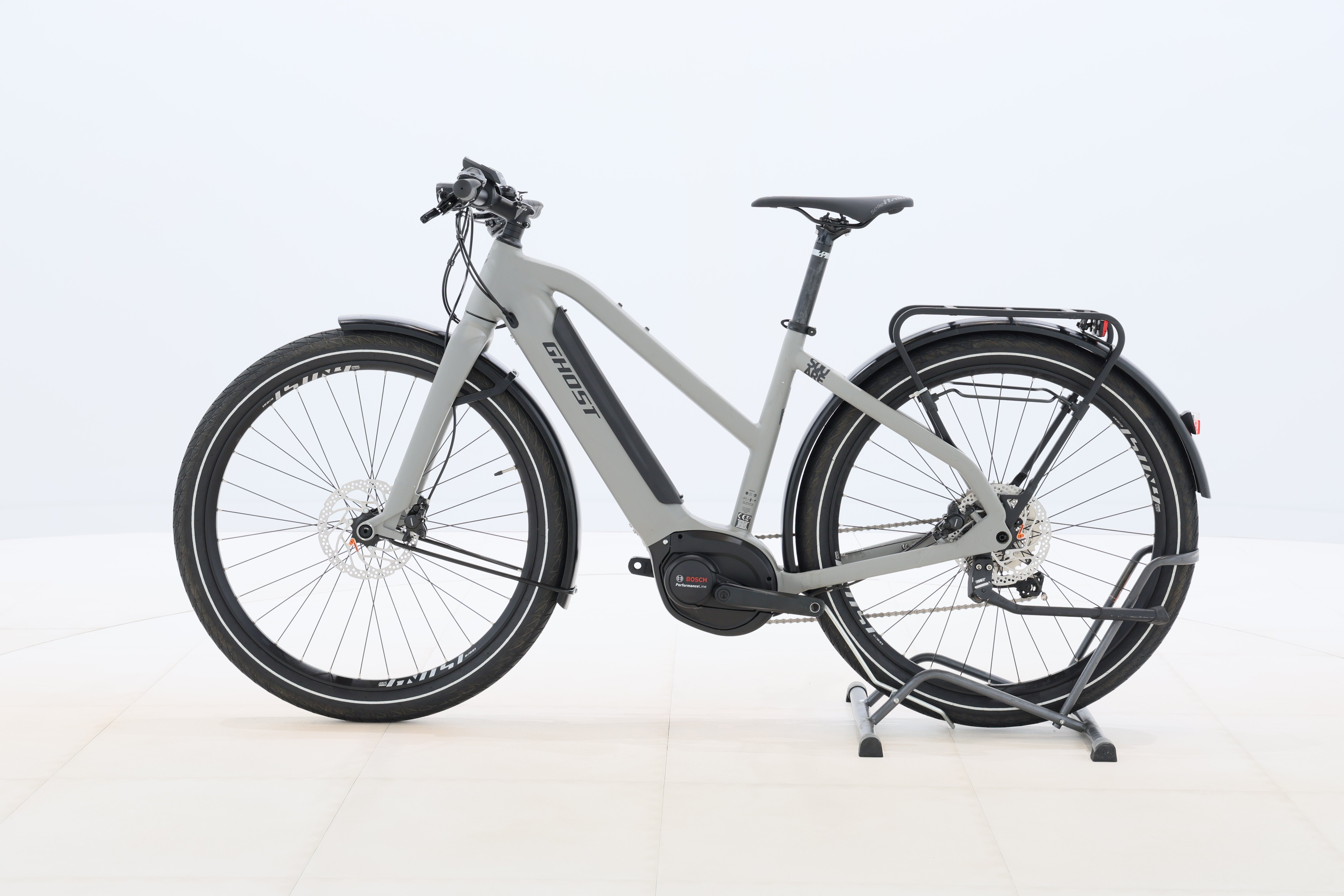 fd8e05a6-6aeb-4d05-9665-f230eb8f8b4d