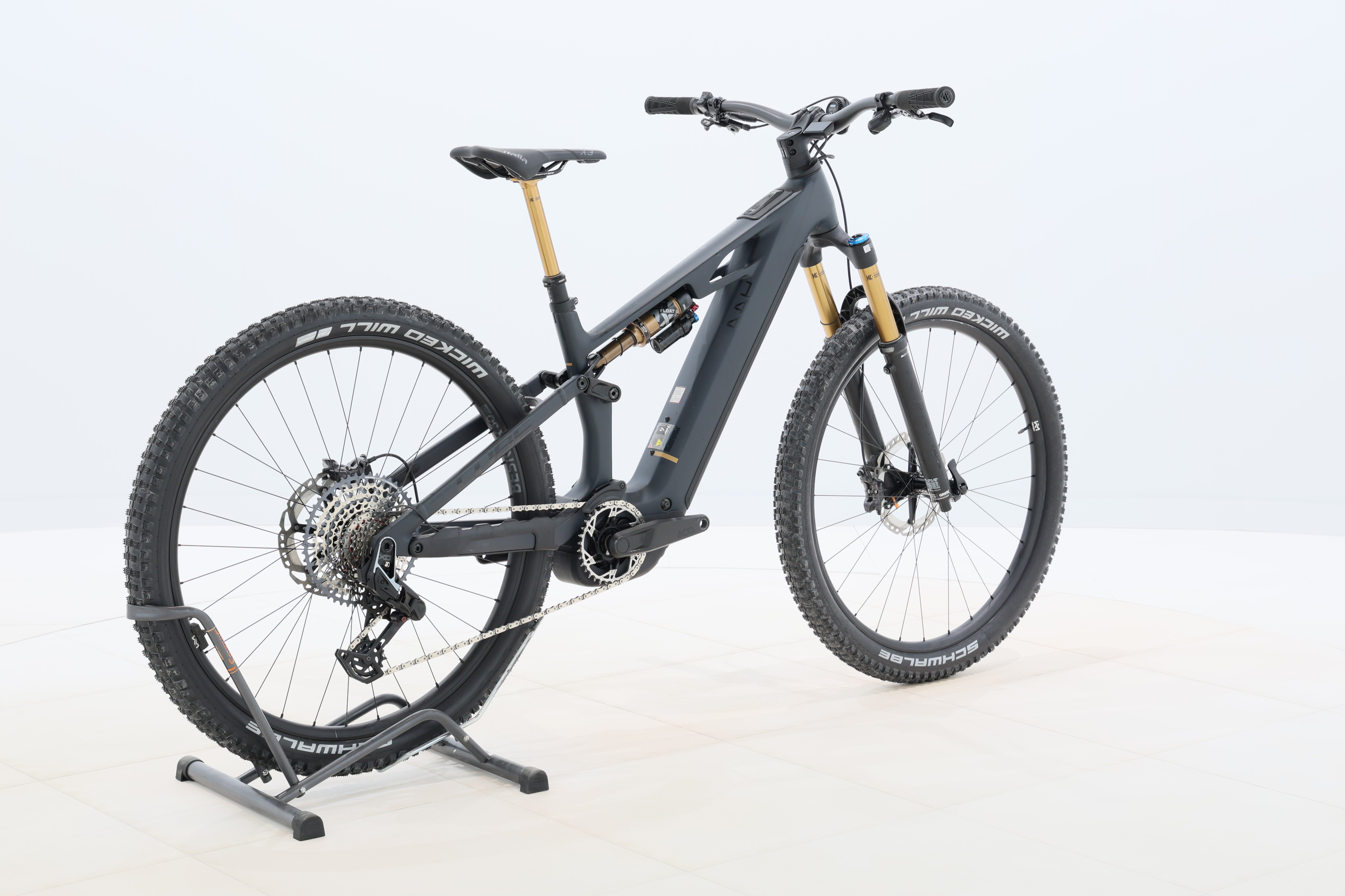 ccdba281-f195-4ffe-a407-4db1c63e5f89