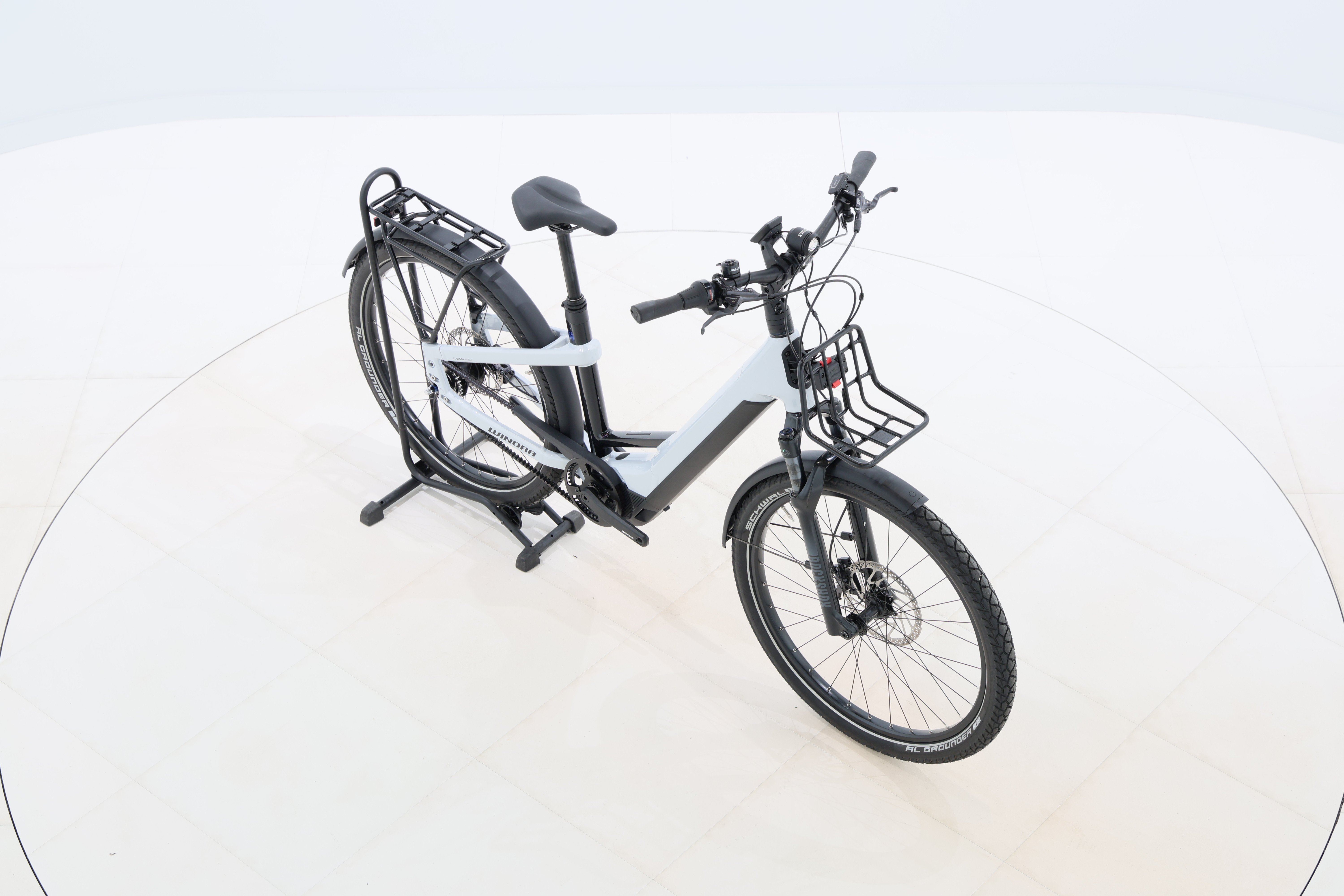 8a66f6ee-dd30-45cd-90cf-d1086f9ea10f