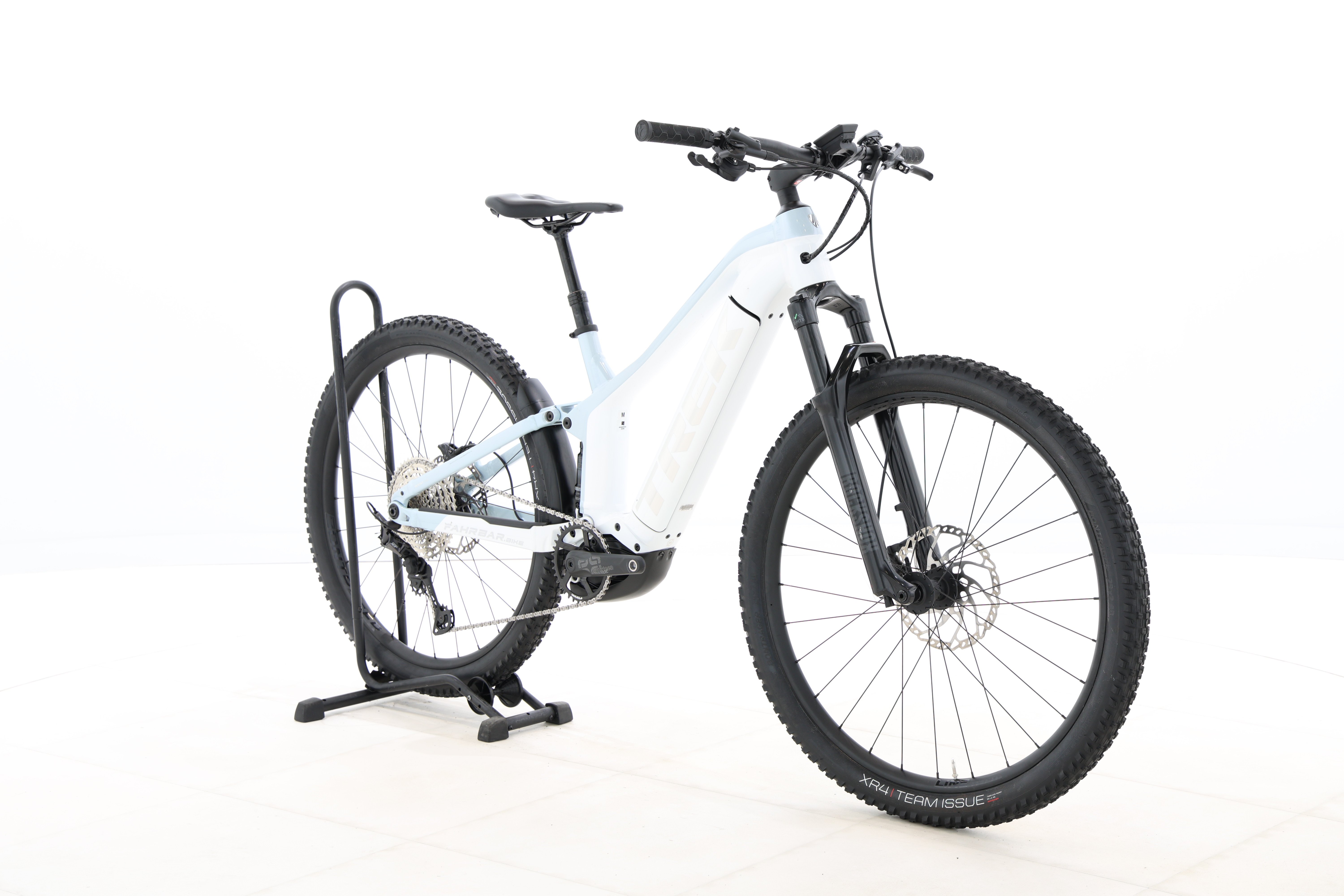 506d2b0d-0b0d-457b-aea7-cbff8f01f3d3