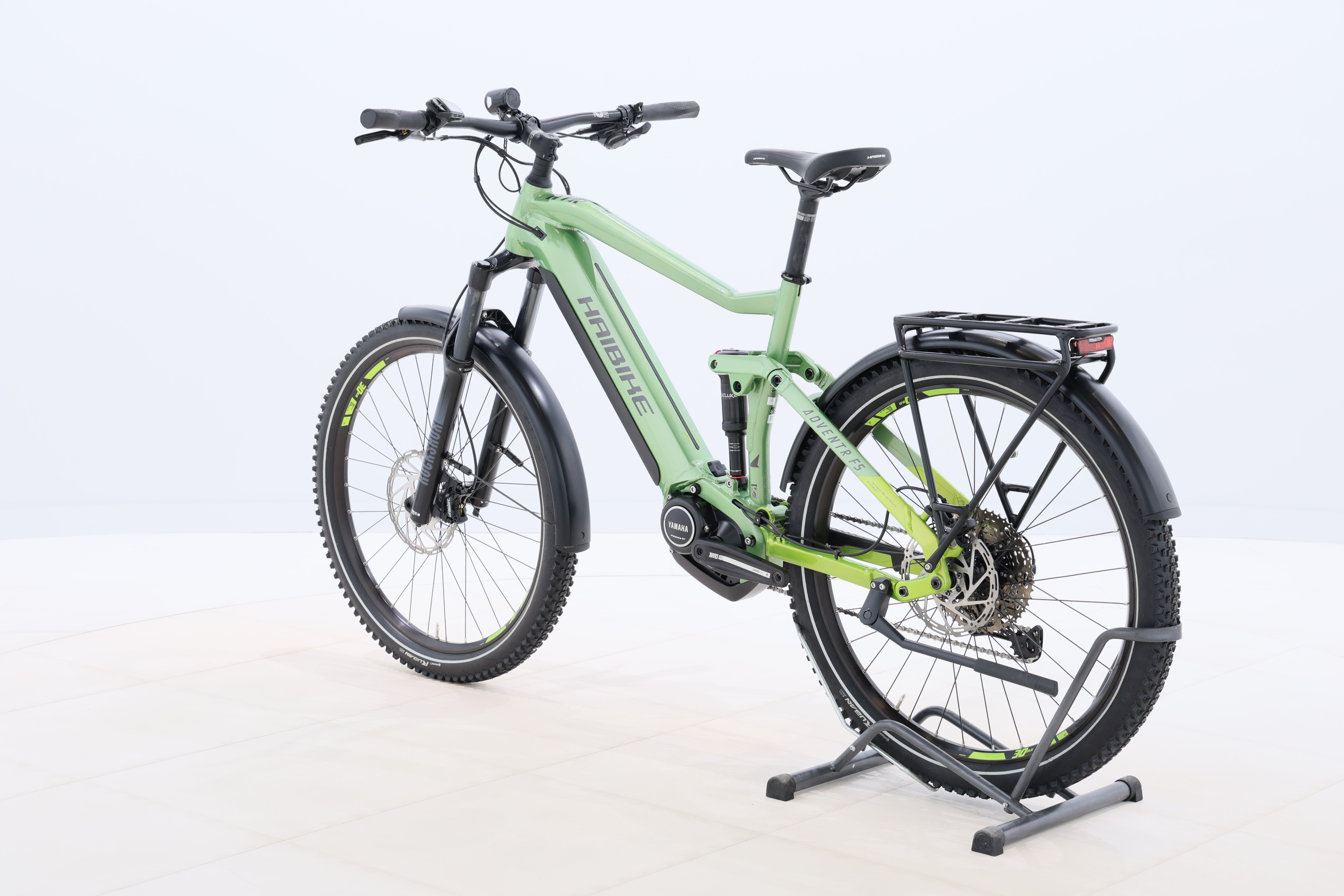 0b485540-5d0c-4cbc-a7cd-875a771bb3e7