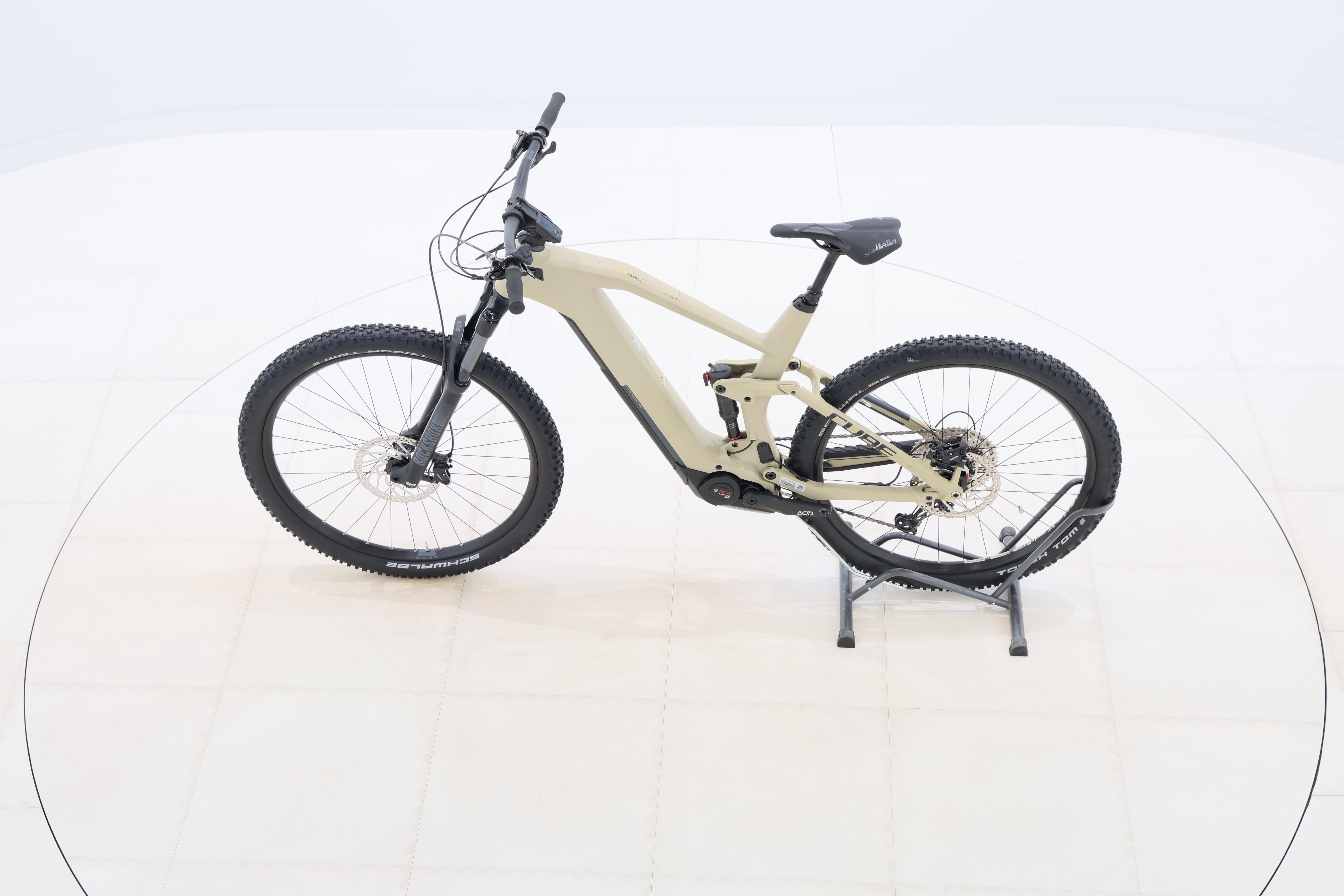 f07026a1-c62e-476e-bb18-b0efbae0f91a