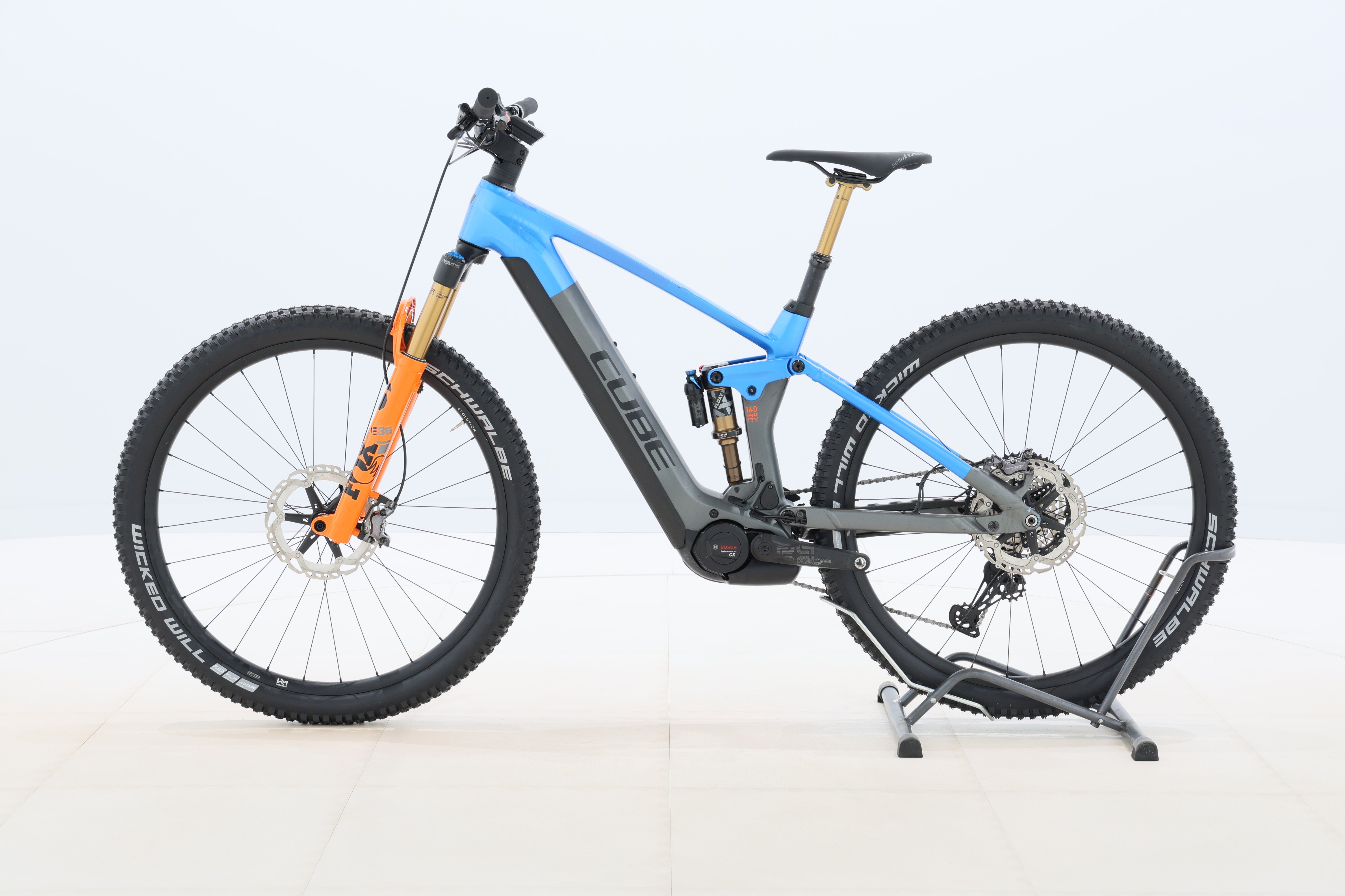 0b64741b-67da-4e3b-bfc0-b1fbe572d8f1