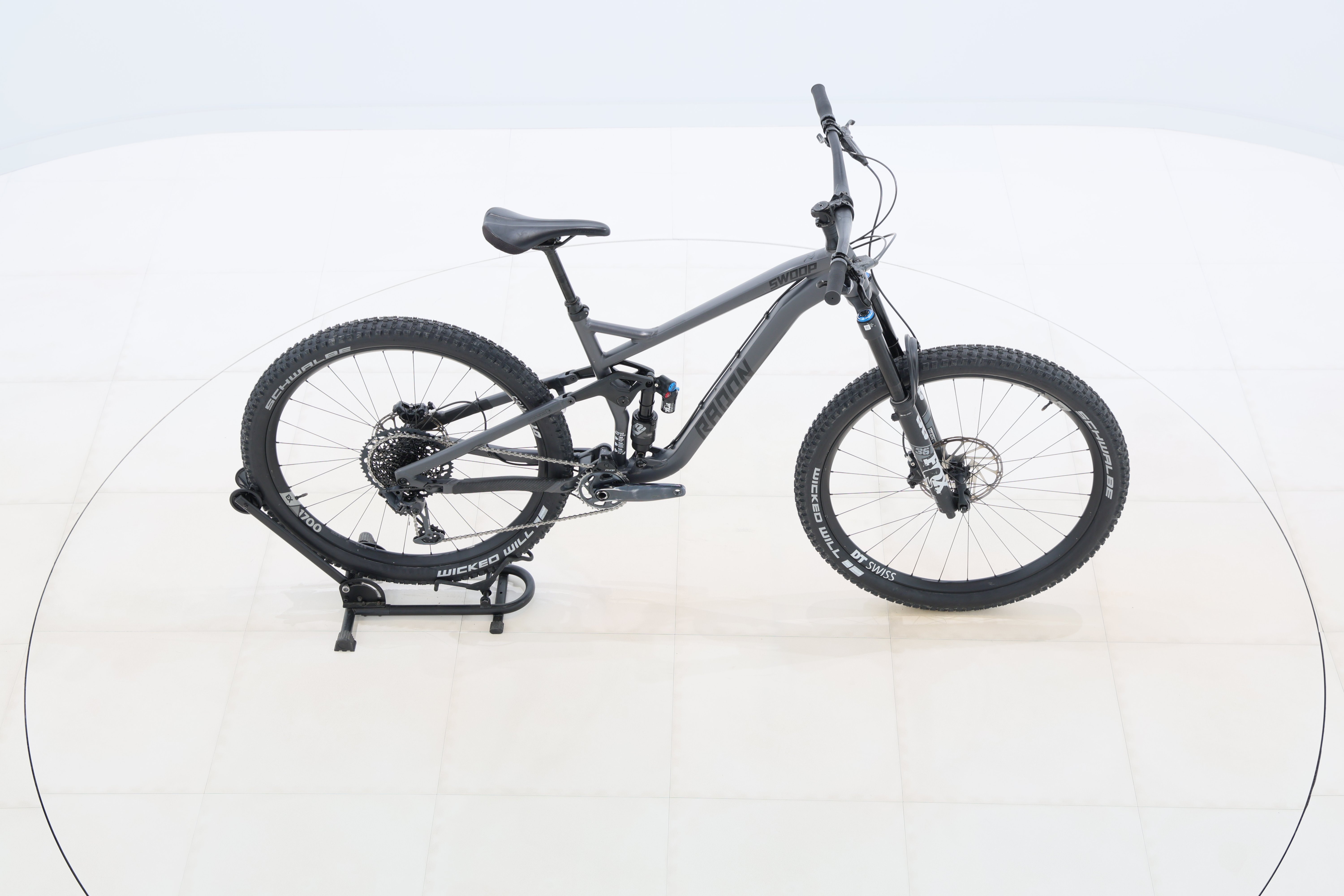 413e30fc-fce9-4ddd-ad2b-e8b52212a4e9