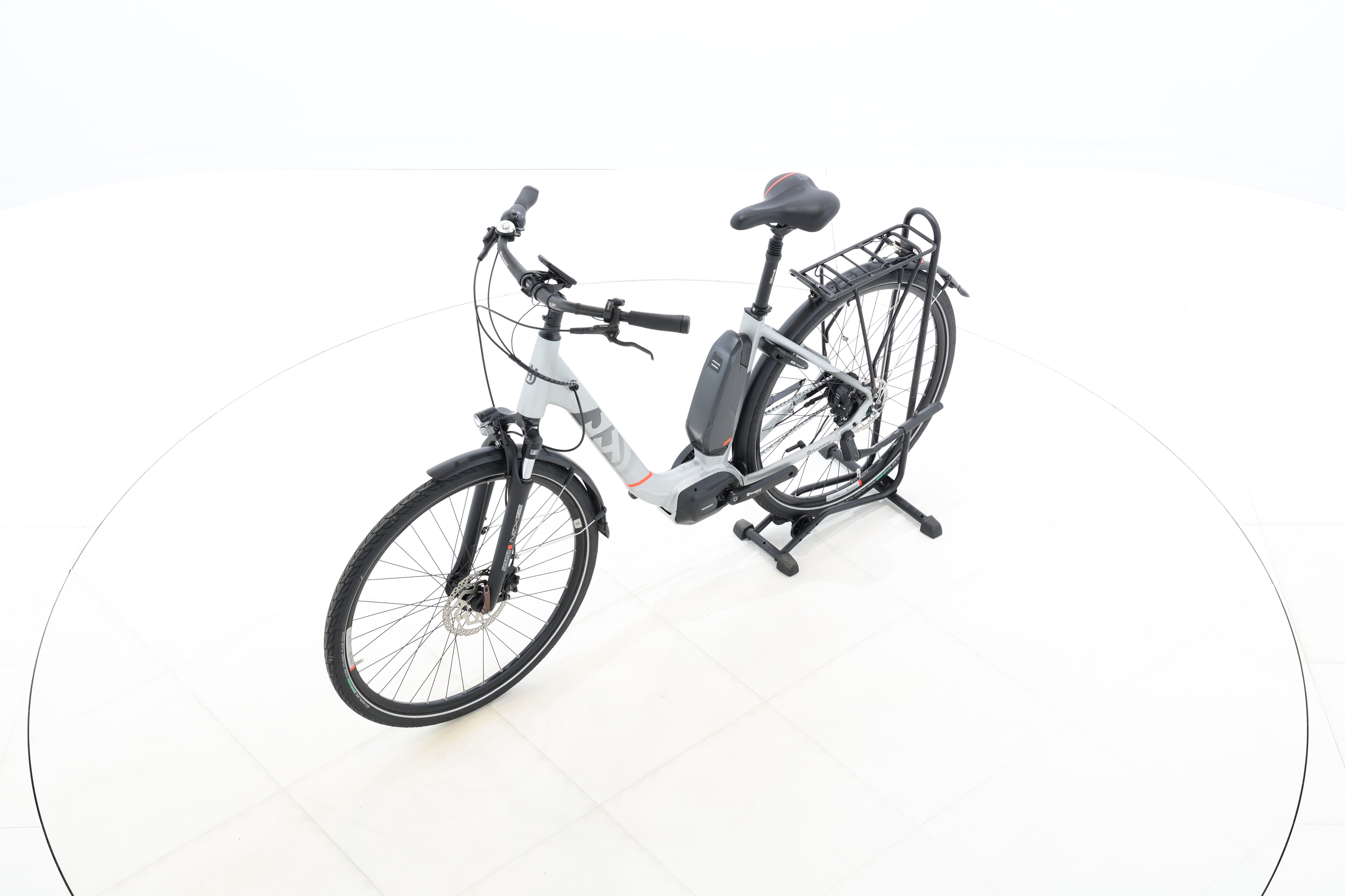 5306d8a7-2ef3-4c99-a321-bab4243dbb08