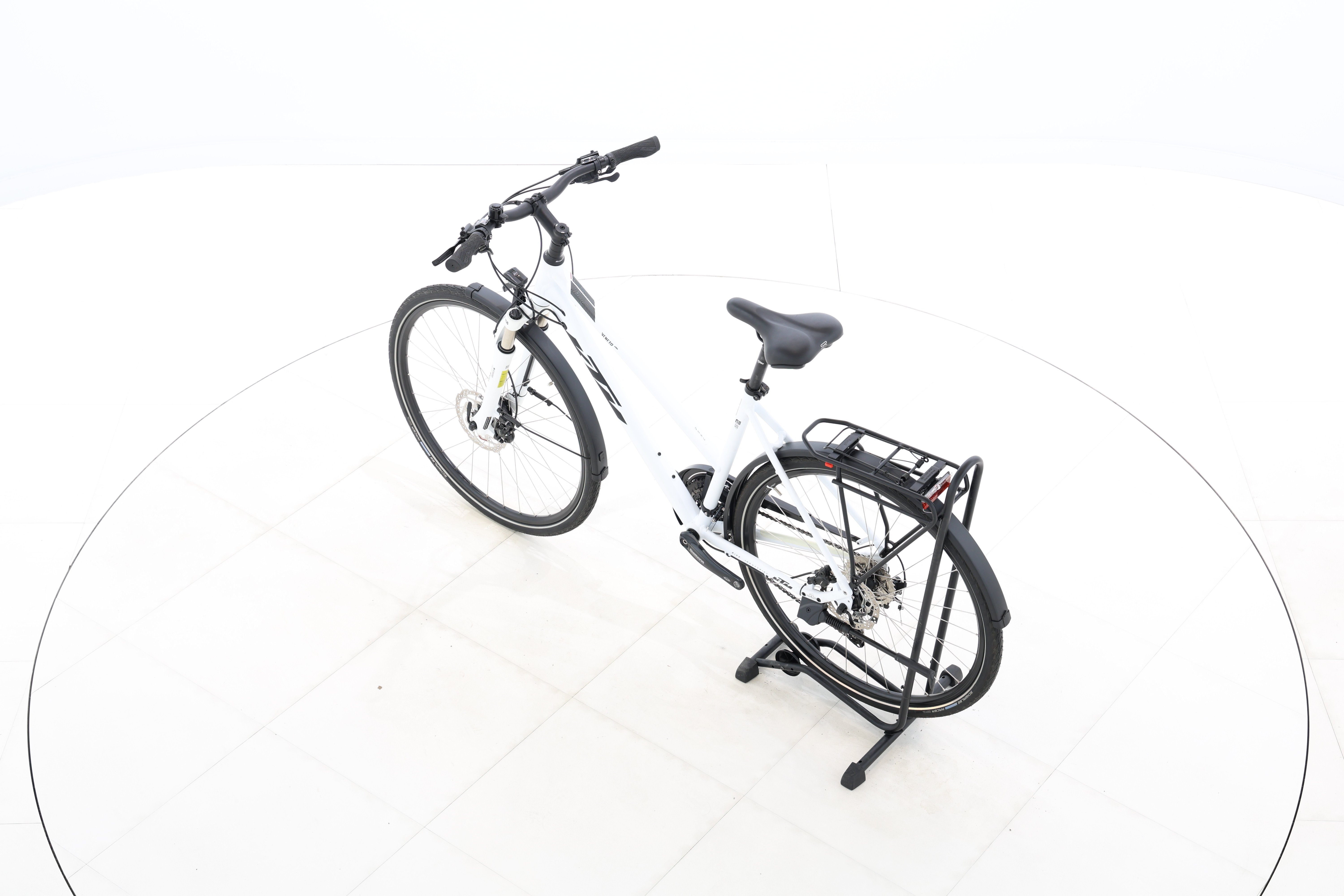 35245311-915b-4574-aa73-a2b30d82c999