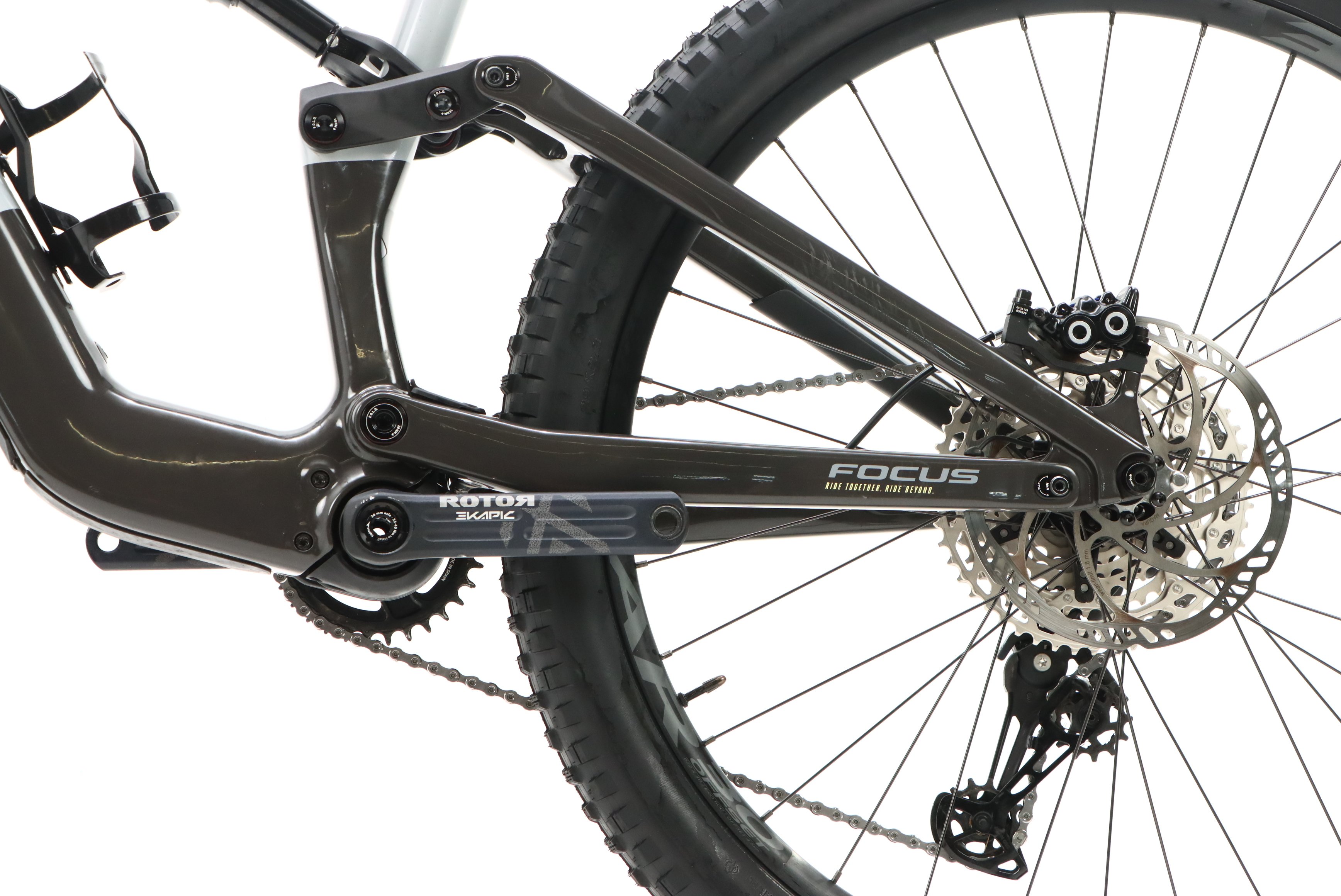 7f83b040-6409-4272-b34a-cd256e393857