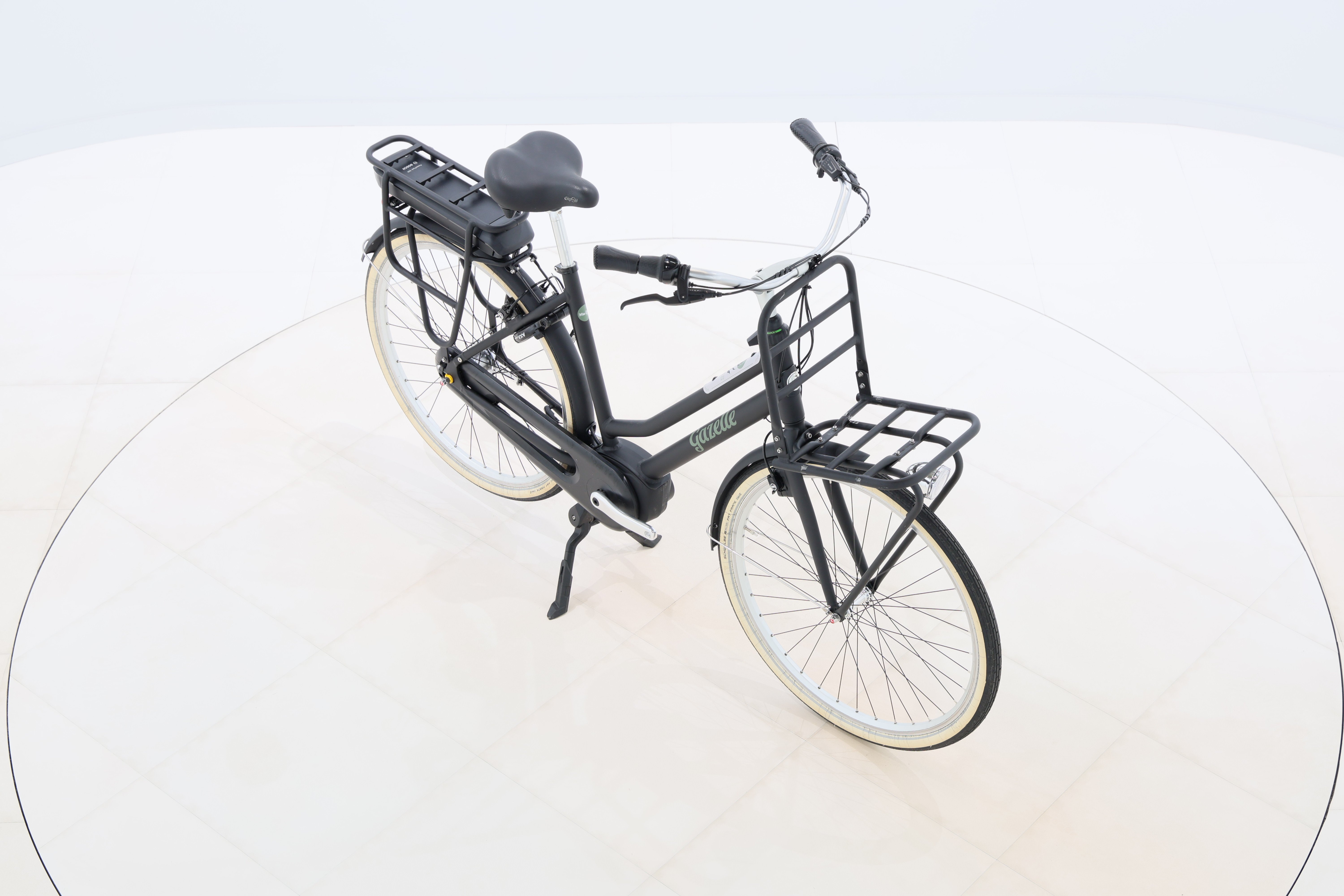 cae0d2c2-5faa-4114-9cb7-08db18e93e52